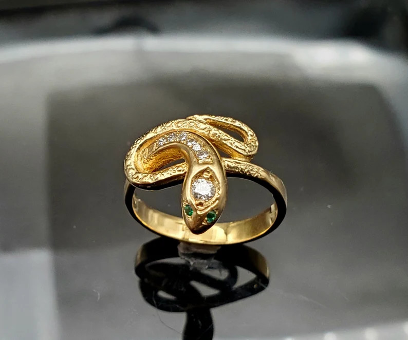 Gorgeous Classic 14k Gold Diamond and Emerald Snake Ring - Etsy | Etsy (US)