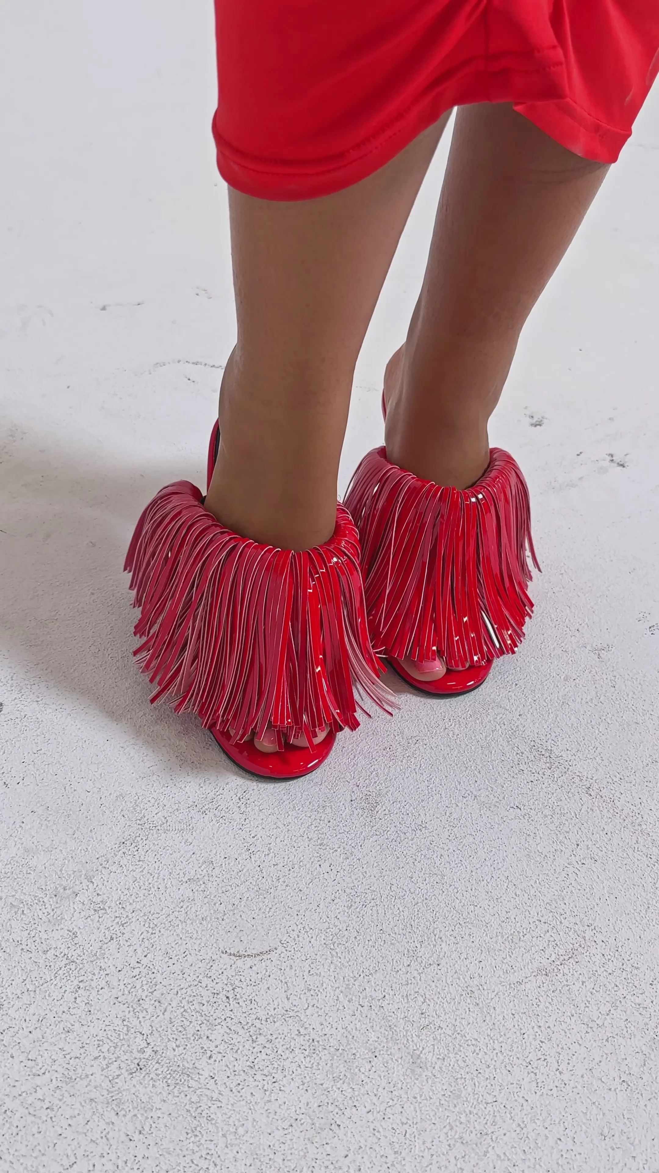 AZALEA WANG VAILYN RED FRINGE PU WEDGE SANDAL | AKIRA