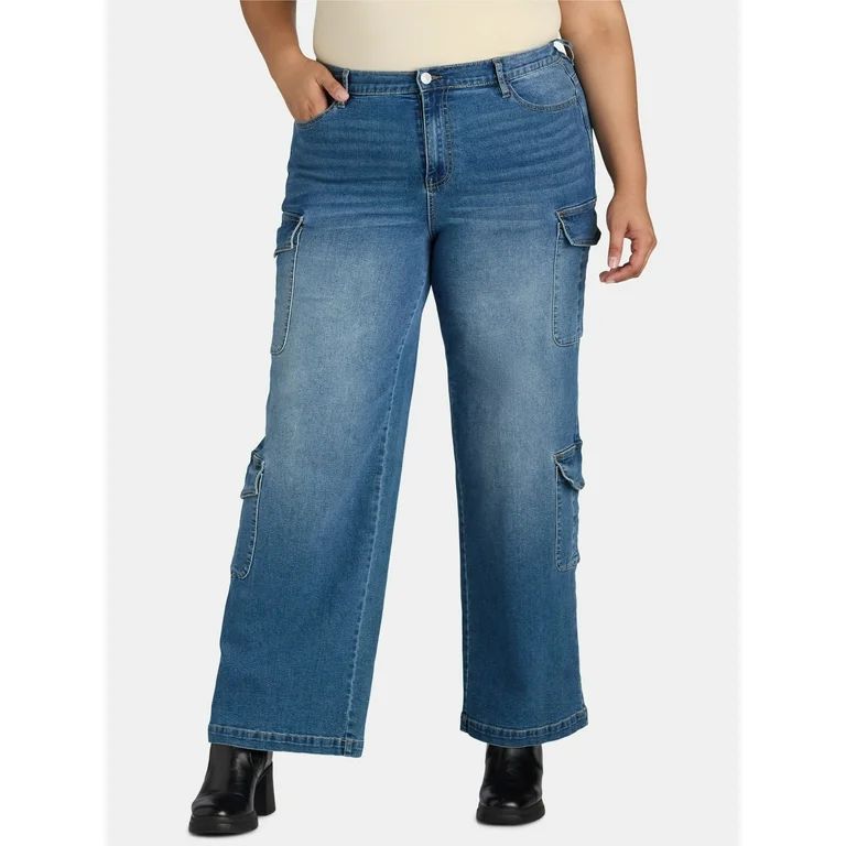 Madden NYC Oversized Cargo Jeans, Women's and Women's Plus | Walmart (US)