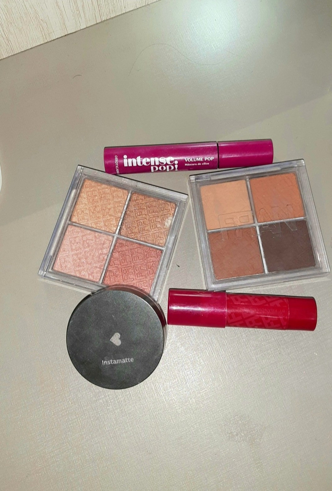 Produtos para arrasar na makeup!🌸•FRAN BY FRANCINY EHLKE Paleta Contornos Your Browns•FRAN BY FRANCINY EHLKE Paleta Iluminadores Gritani•FRAN BY FRANCINY EHLKE Stick Tint Balm Pink Fran By Franciny Ehlke•Pó Translúcido Solto Instamatte Roselelê Quem Disse, Berenice?•Máscara Para Cílios Preta Intense Pop!#makeup #maquiagem

#LTKbrasil #LTKbeauty #LTKGiftGuide