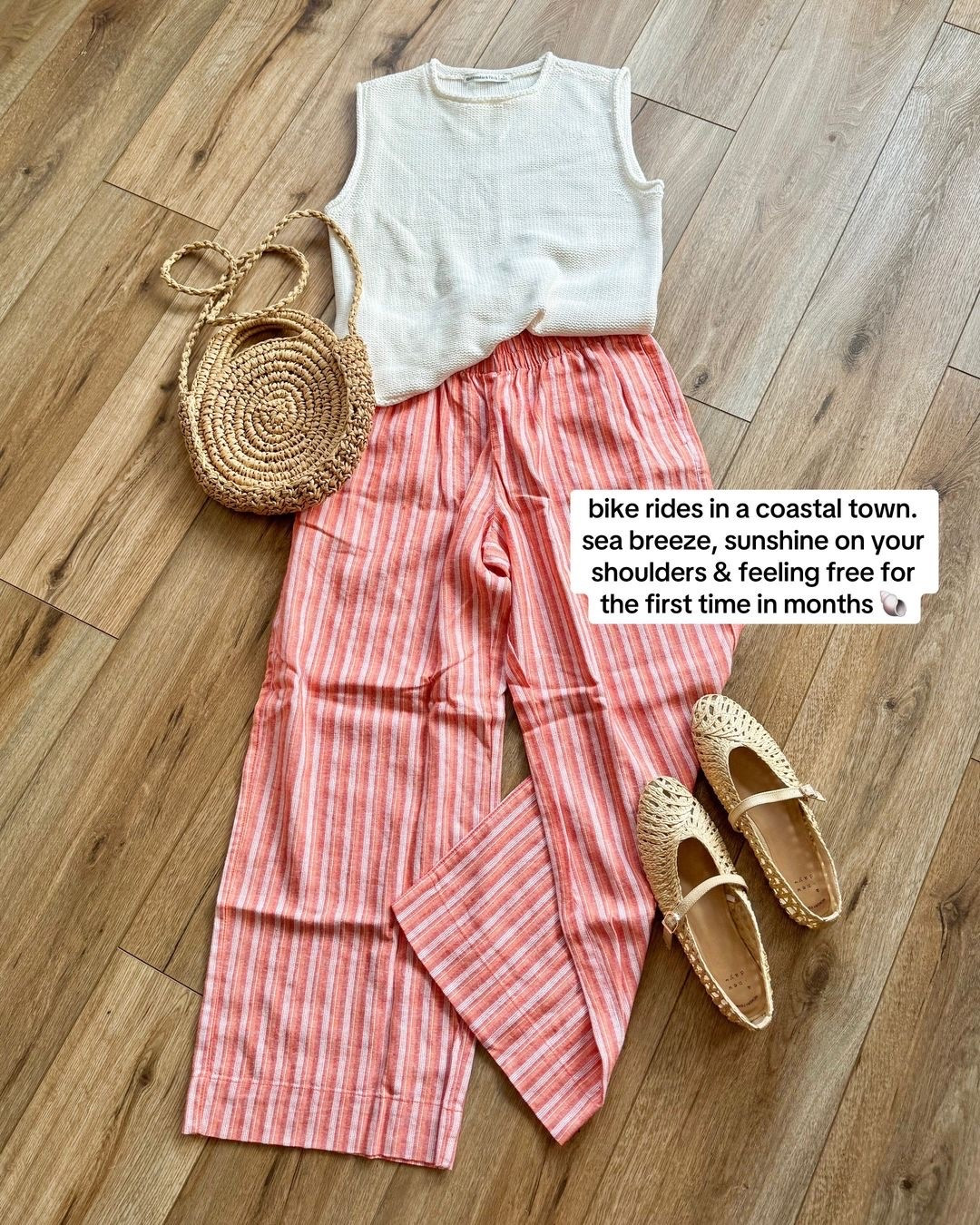 linen pants for summer! run a tad large, i sized down to an xsmall petite (i’m 5’2 and usually wear a small)

#LTKSeasonal #LTKSaleAlert #LTKootd