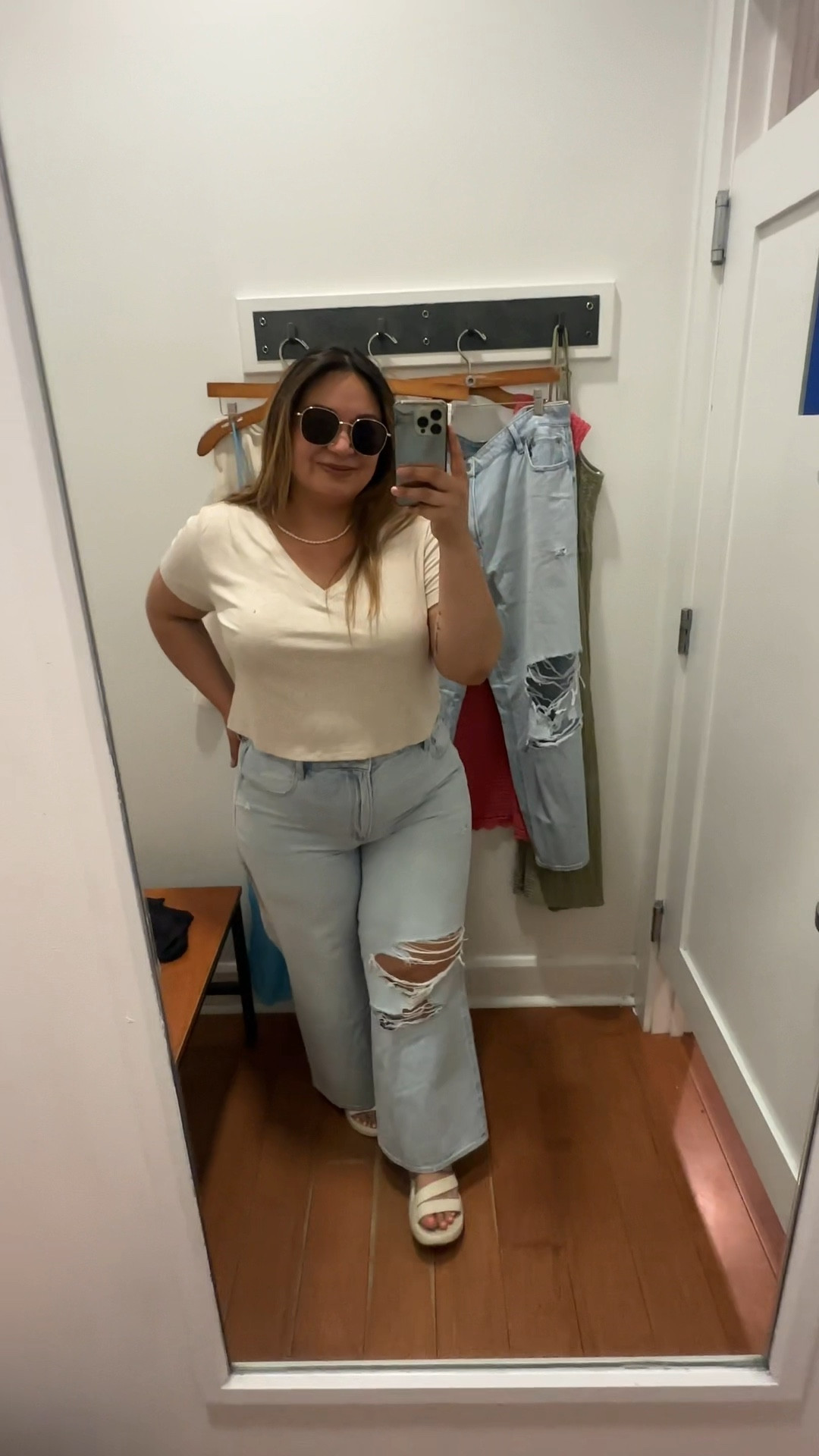 Top sz L
Jeans sz 18