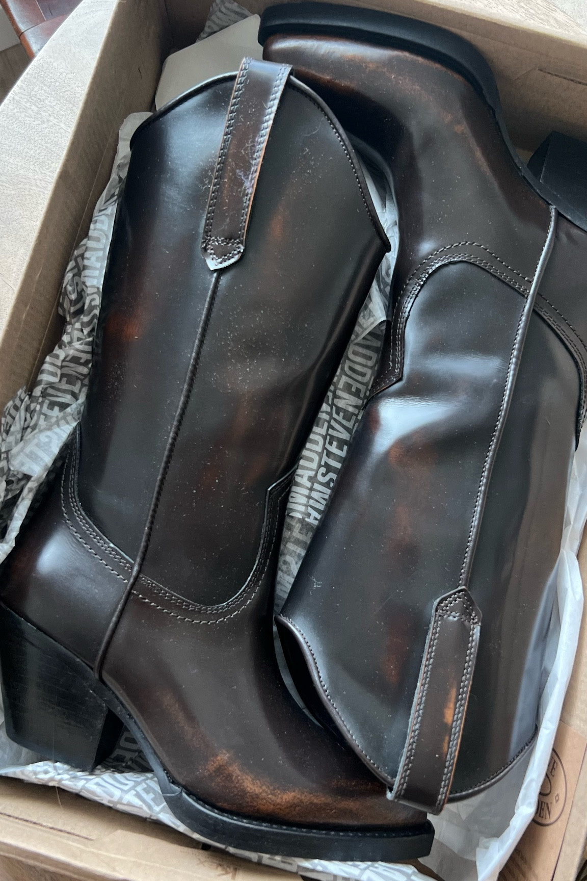 “Vintage” looking cowboy boots 