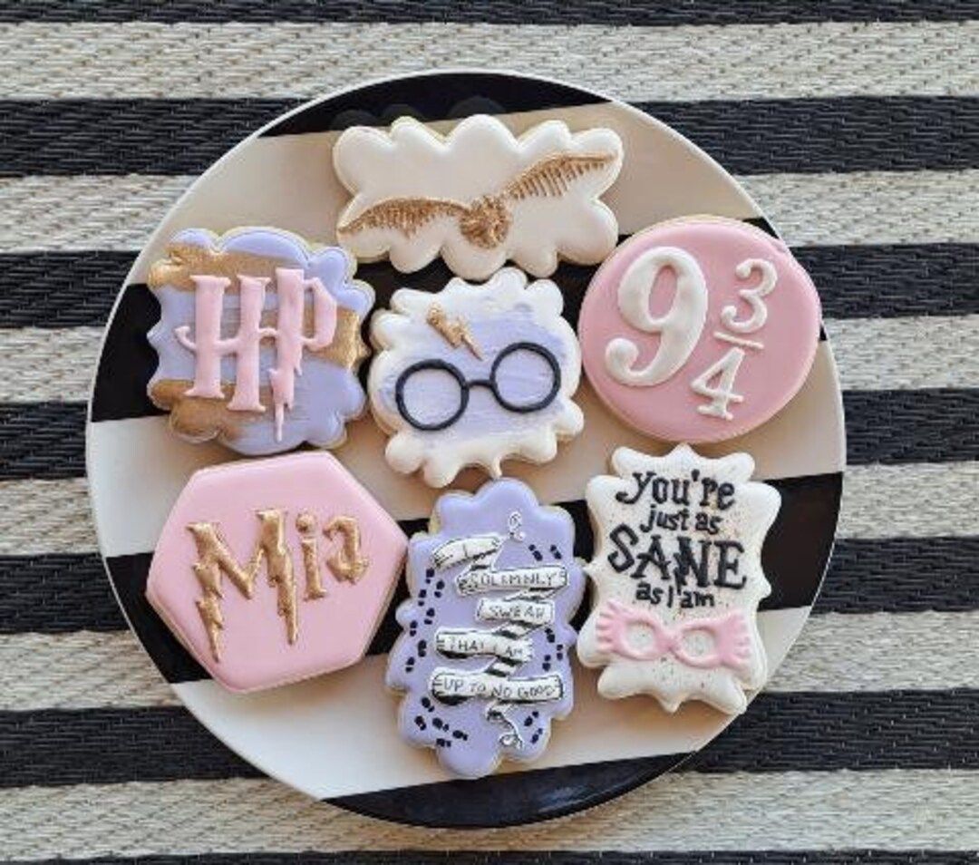 Girly HP Wizard Birthday Inspired Decorated Sugar Cookies | Etsy (US)