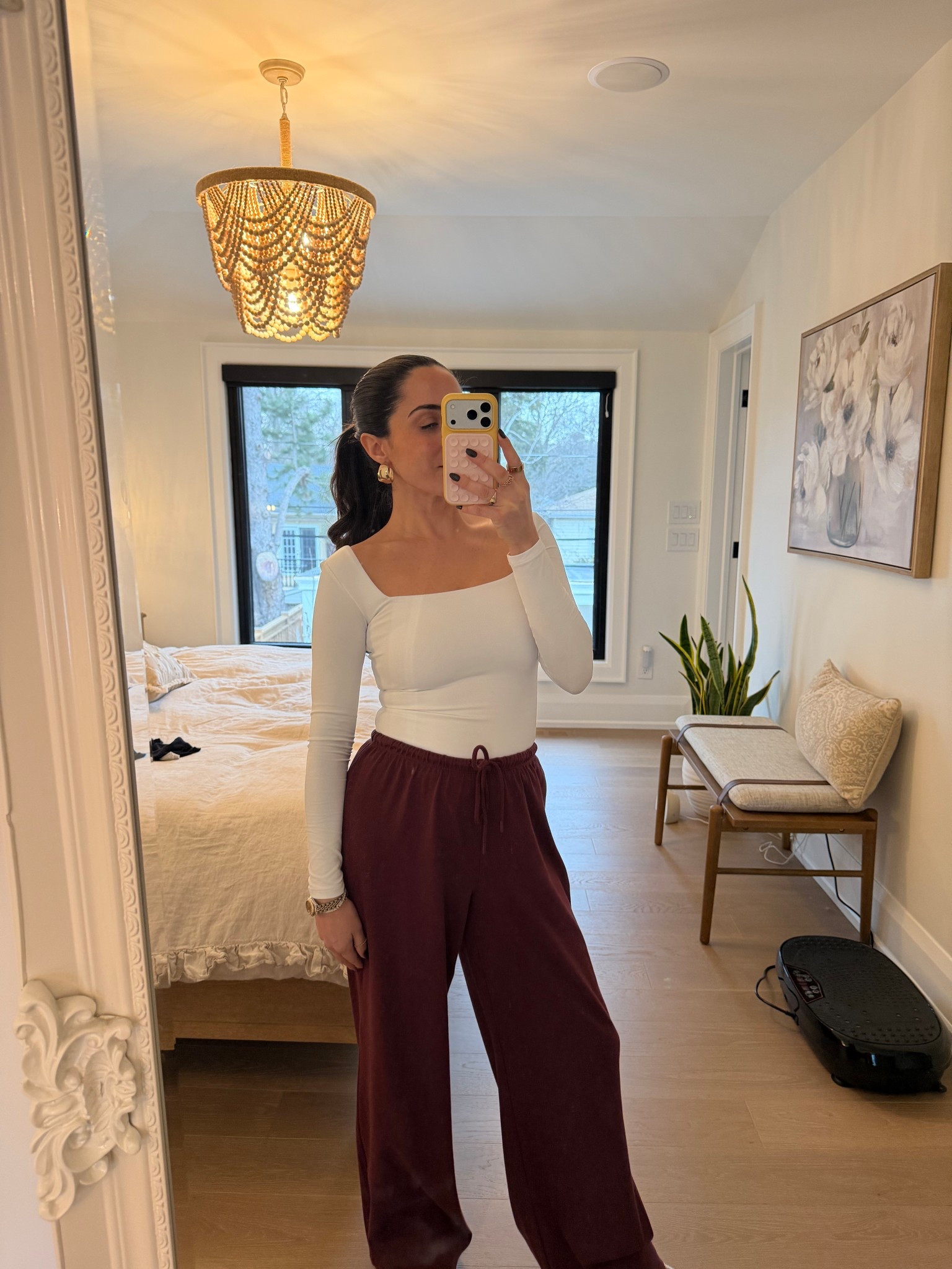 Size small in everything. The perfect lounge pant EVER 

#LTKpetite #LTKwinter #LTKcanada