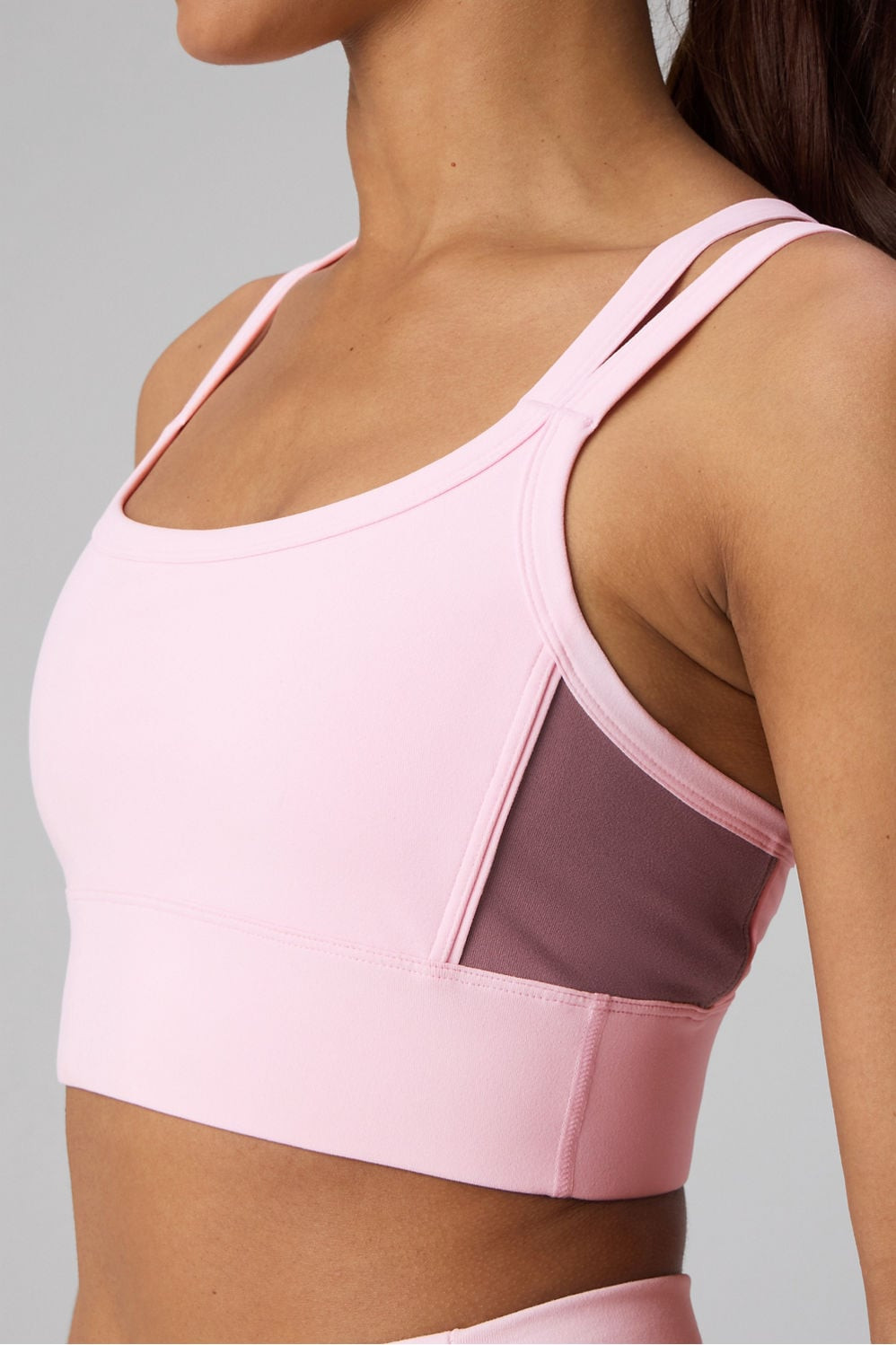 Principal Color Block Longline Medium Impact Bra | Fabletics