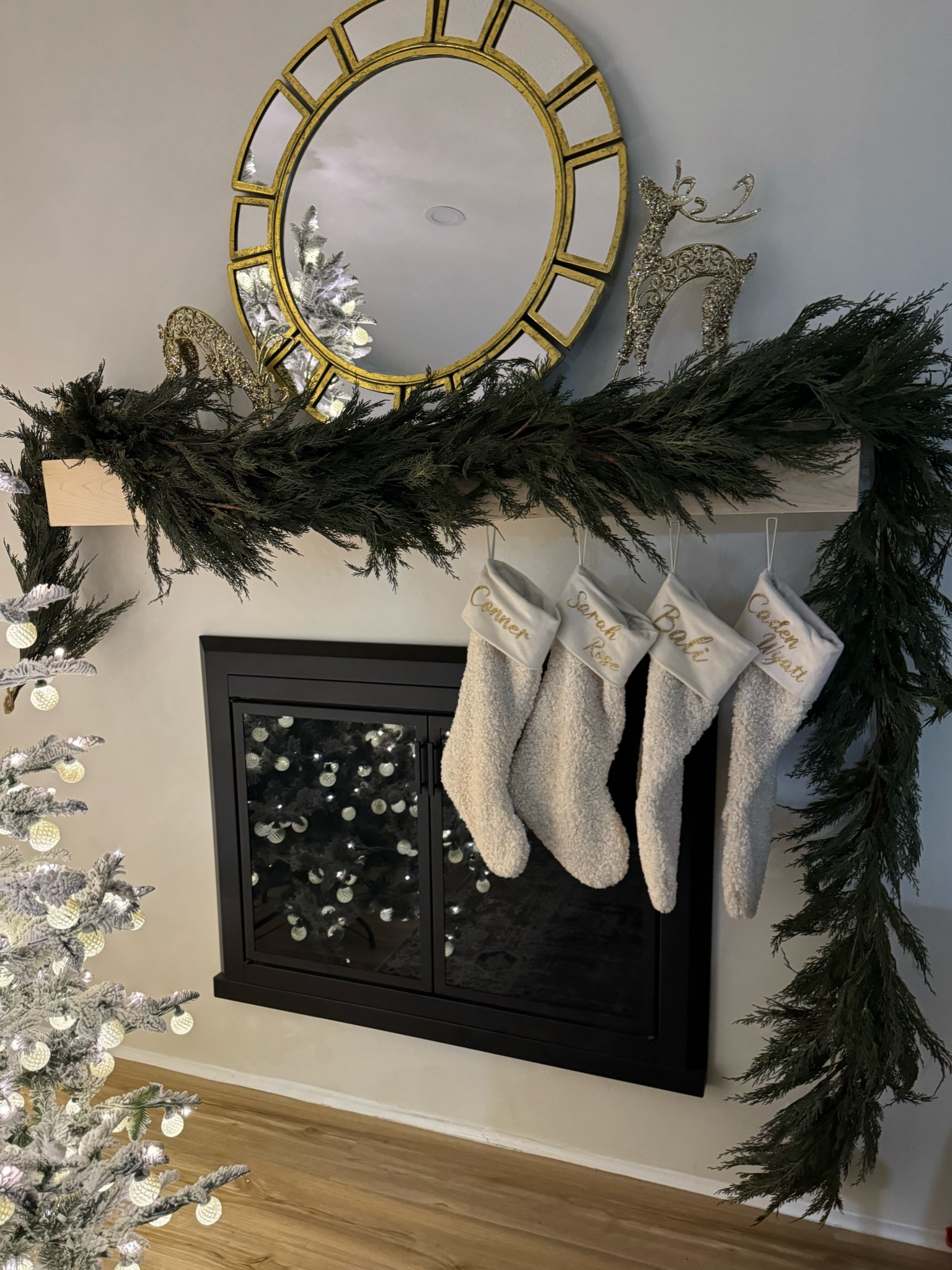 Natural Christmas mantle decor on sale now 

#LTKHoliday #LTKSeasonal #LTKsalealert