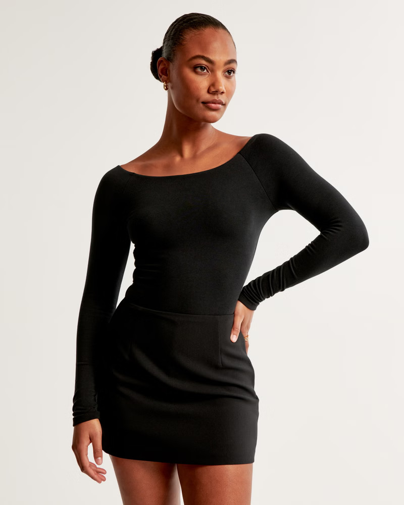 Women's Long-Sleeve Cotton-Blend Seamless Fabric Off-The-Shoulder Bodysuit | Women's Tops | Aberc... | Abercrombie & Fitch (US)