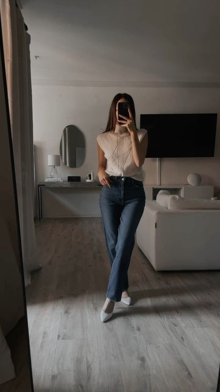 Minimal Outfit