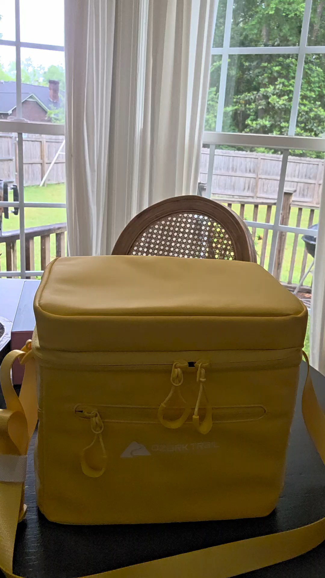 Teacher Appreciation gift idea! They carried the school year… now it’s their turn to carry a beach bag 🏖️🍹If you’re still grabbing a last-minute teacher gift—make it something they’ll actually use this summer. Because “thank you” hits different when it comes with vacation vibes 😎#TeacherAppreciation #EndOfSchoolYear #TeacherGifts #SummerReady #LTKStyle

#LTKHome #LTKKids #LTKmomlife