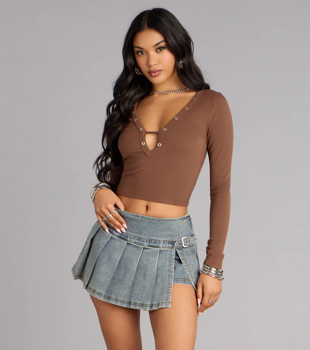 Casual Cool-Girl Long Sleeve Top | Windsor Stores