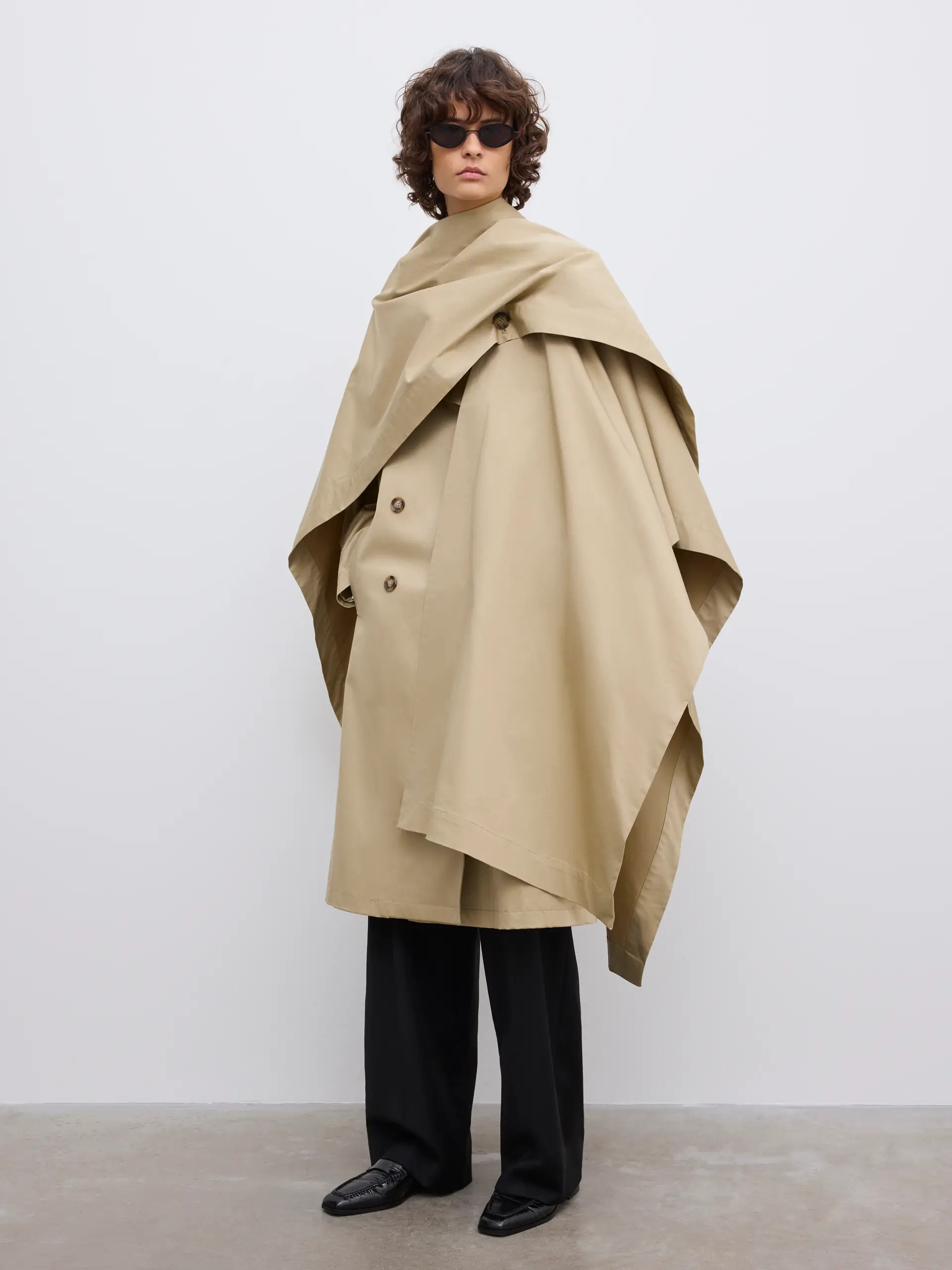 Trench cape | House of Dagmar