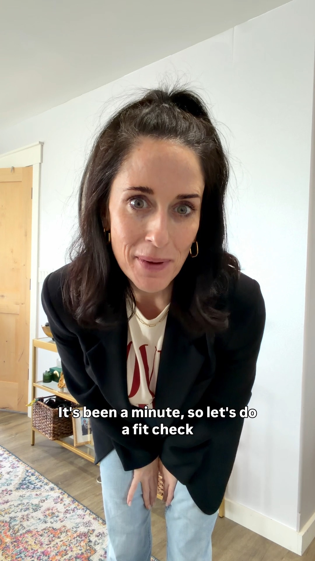 I am 100% here for the 90s being back in style and part of the reason is because I pretty much have always dressed this way! I prefer timeless over heavy trends. 
Here is what I am wearing:
Lover Girl Graphic Tee from my fave @lisasmith and her fab studio, reach out to her at Smith + Co for your own or I have similar options linked!
@Aritzia Blazer
@Spanx jeans
@Madewell Belt from Nordstrom
@Sneex Shoes
@LINNY CO earrings code HBO15 to save!
@lalumierenewyork bracelet stack and necklace!

#LTKOver40 #LTKSpringSale #LTKootd