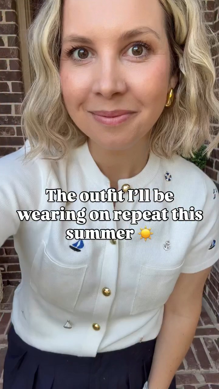 Because even when fighting a sinus infection I want to look cute for work 😜 i got so many comments on today’s look—even the pants were a big hit and their lightweight so perfect for Texas summers! I’m wearing a size small in everything. 

I’m Julie, a mom of 4 who works in corporate America as an attorney. Follow along for more working mom content! 

#walmartfinds #newatwalmart #walmartfashion #walmartdeals #styleonabudget 
Walmartsummer summerfinds over40 workingmomlife momsunfiltered momsupportingmoms ootd motherhood momsover40 momlifebelike relatablemoms

#LTKootd #LTKOver40 #LTKWorkwear