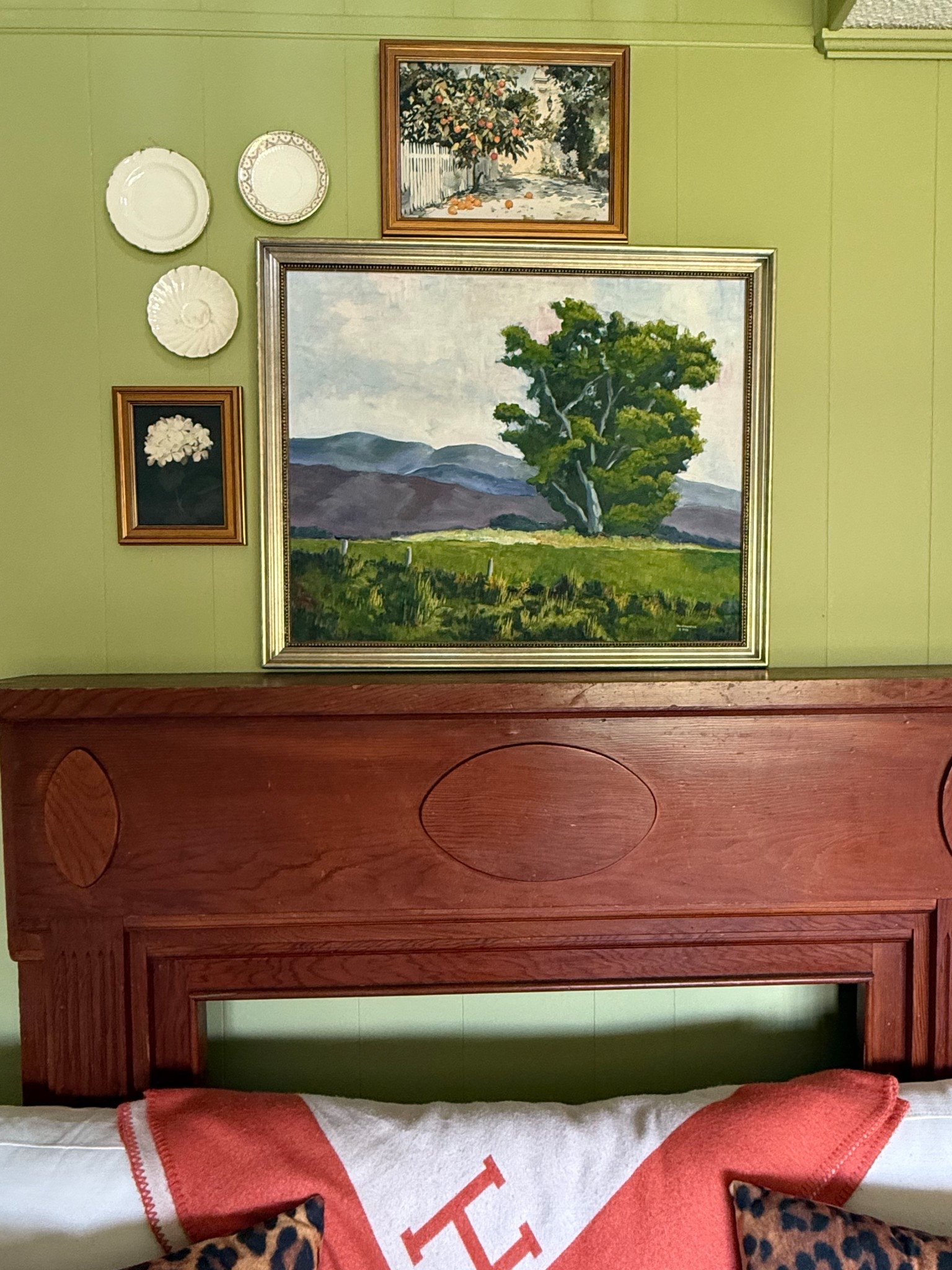 This Amazon art is AMAZING quality! 

#amazob #home #wallart #gallery

#LTKHome #LTKSaleAlert #LTKFindsUnder50