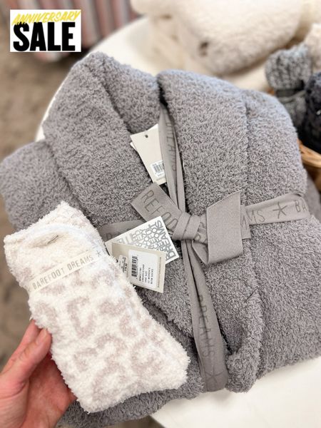 Nordstrom Anniversary Sale Preview! Barefoot Dreams is included again this year! Yay! The coziest robe. CozyChic Short Robe - Barefoot Dreams

#LTKSummerSales #LTKxNSale #LTKStyleTip