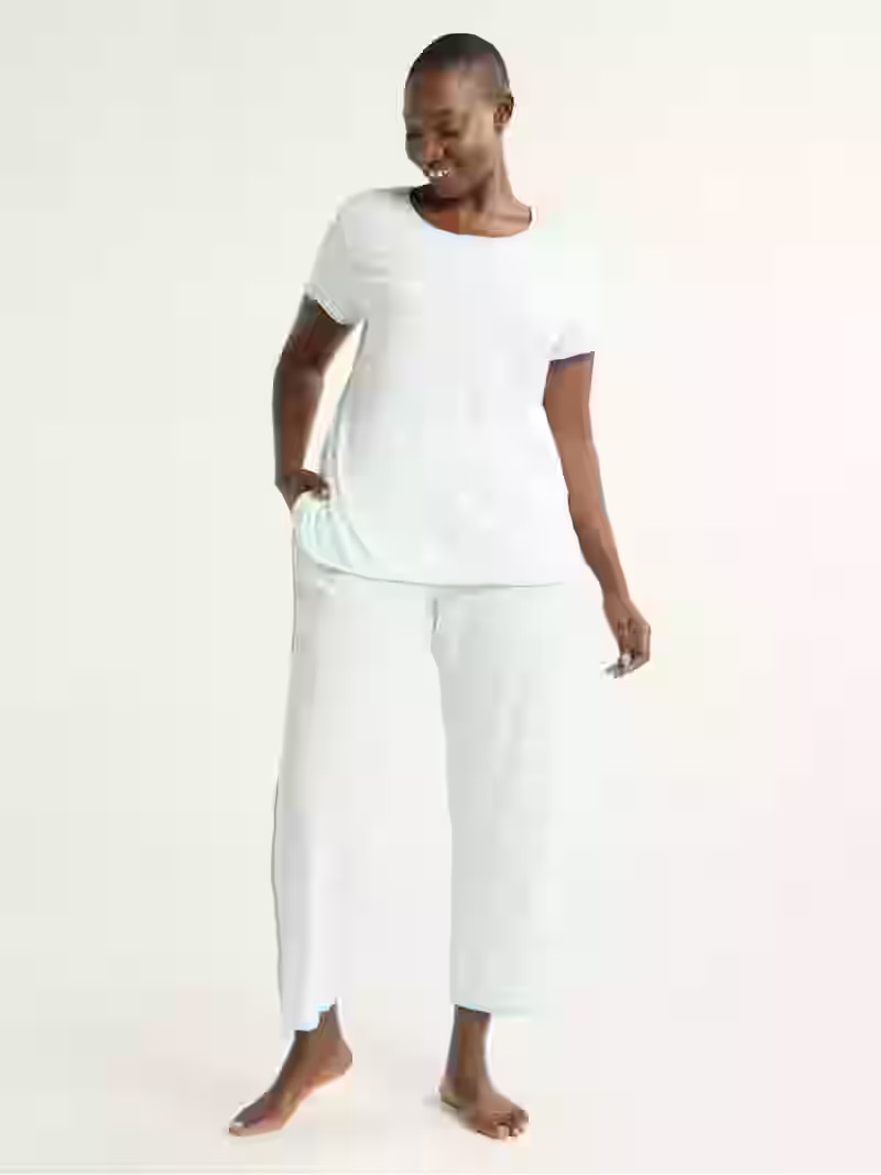 Joyspun Women's and Women’s Plus Lightweight Sleep Tee and Pants Set, 2-Piece, Sizes XS to 3X | Walmart (US)