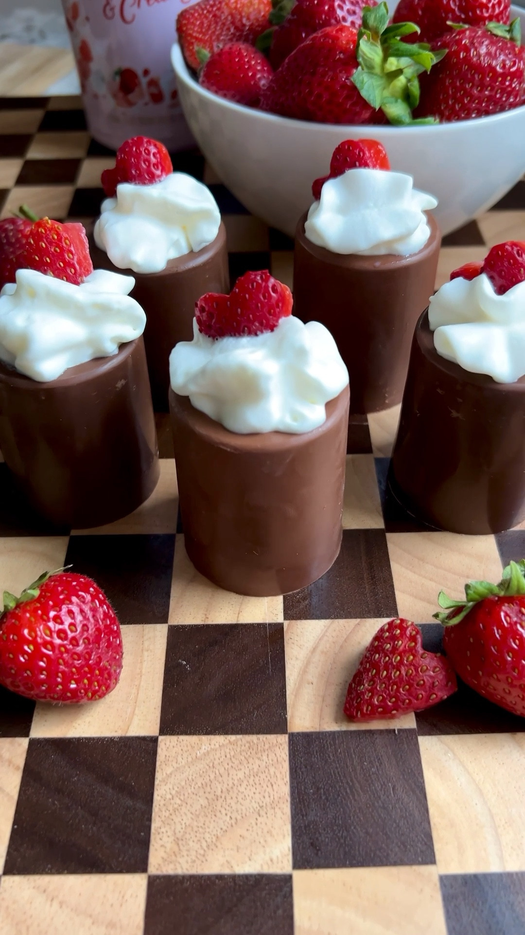Chocolate covered strawberry shots 

#LTKSummerEdit #LTKSeasonal #LTKParties