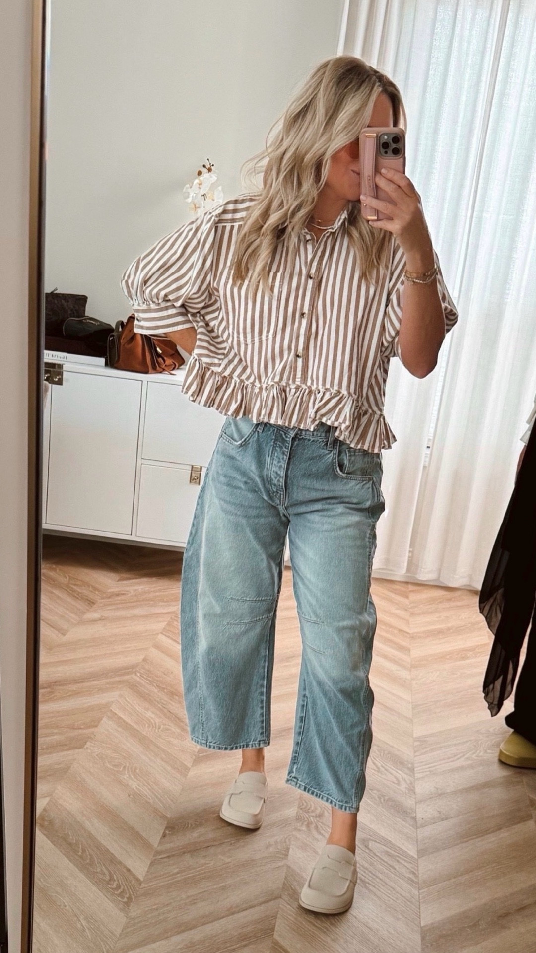 OOTD🤍 my stop is back in stock! More colors too. 

Jeans tts- slightly big 
Top: small 

Spring outfit. Vacation outfit. Blouse. Date night. Jeans. denim  

#LTKgrwm #LTKootd