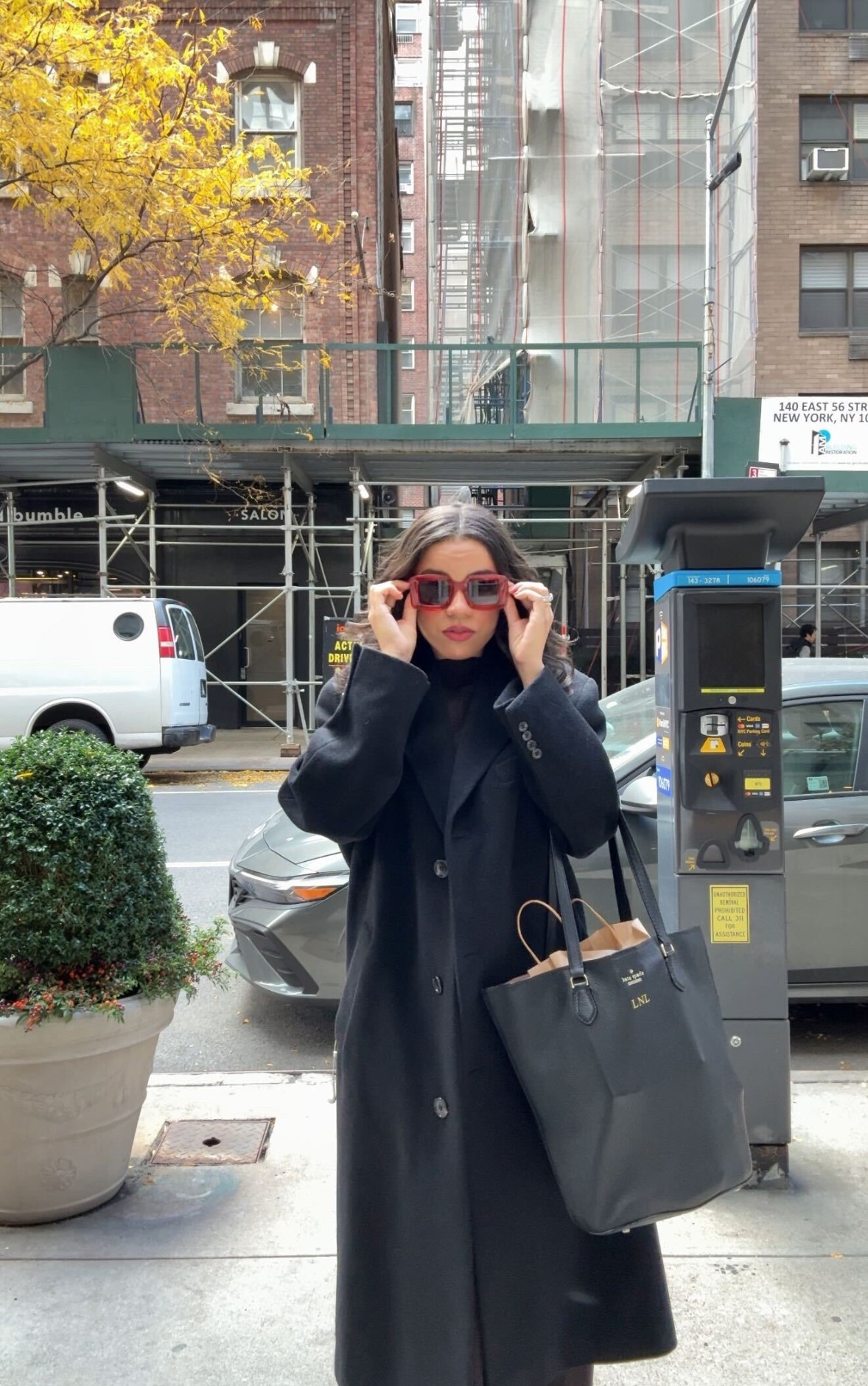 Trench weather is officially here 🍁☕️tailored, timeless, and warm enough for every coffee run