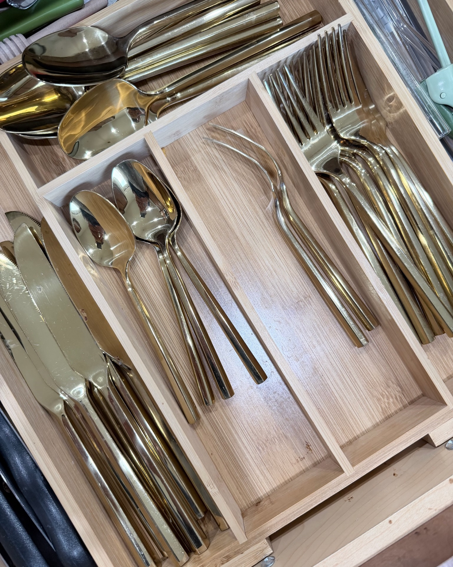 Some of my favorite kitchen finds lately—everything from plates and silverware to a few simple organization pieces that make everyday routines easier. Practical, pretty, and all things I use on repeat.

Sharing all the details in this post if you’re looking to refresh your kitchen a bit!

#LTKHome