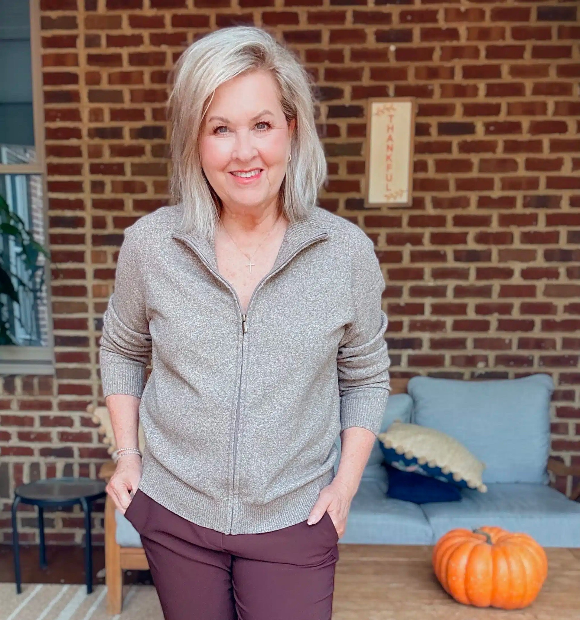 I love this sweater because it has a full zip detail. It gives you a different look and a great option for jeans or pants! I am wearing a size large.

#LTKWorkwear #LTKOver40 #LTKootd