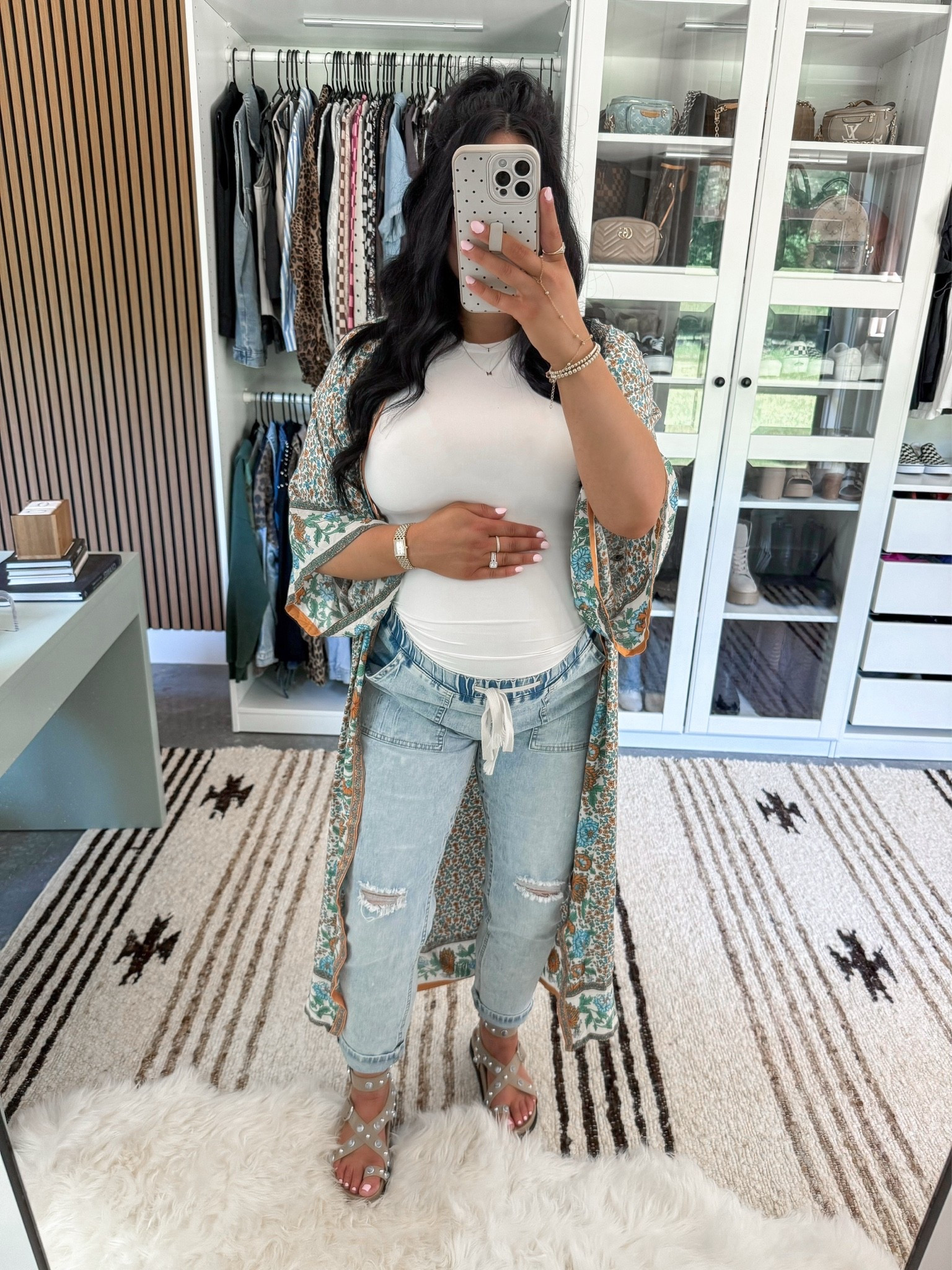 Boho Summer Outfit 🤍

Jeans - medium
Tee - xs
Kimono - small)

#LTKootd #LTKBump