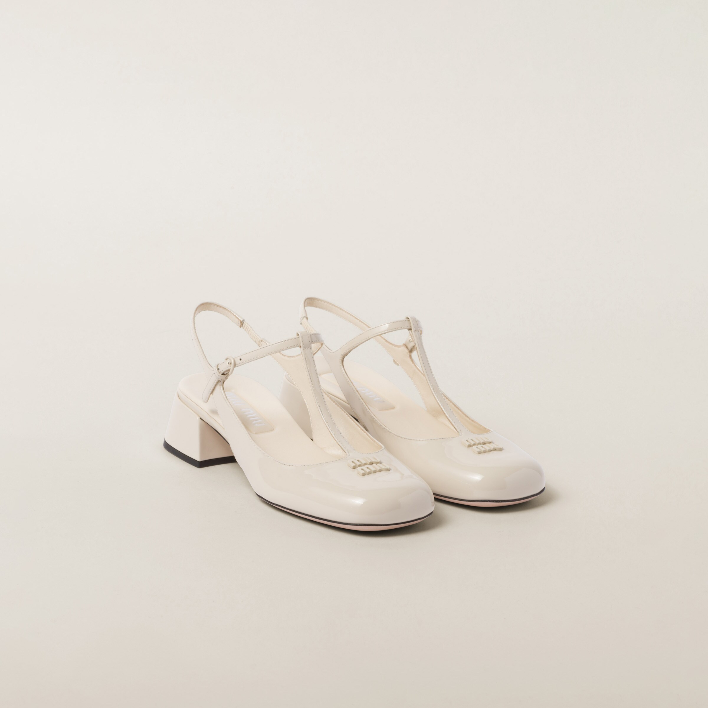 Women's flats shoes, flats sandals | Miu Miu | Miu Miu US