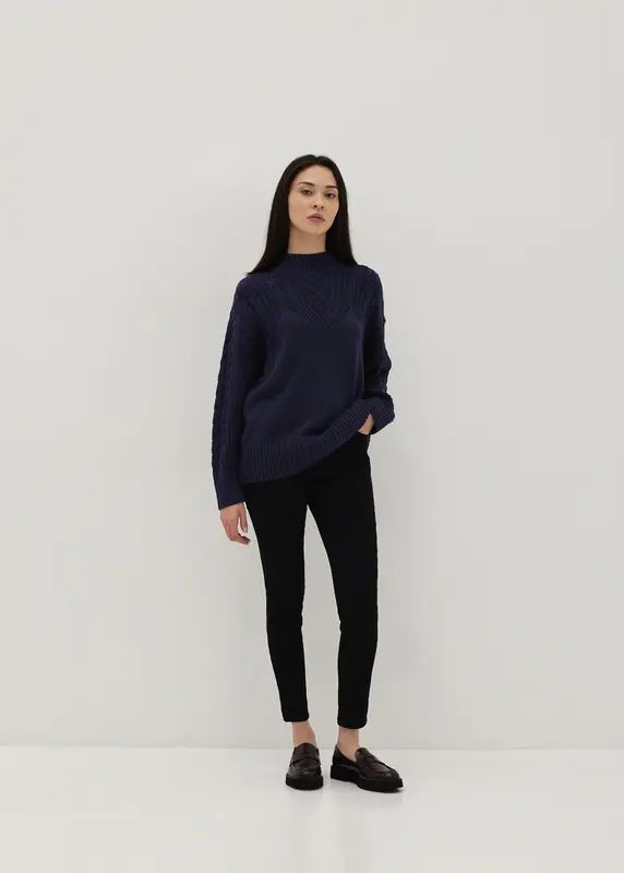 Arden Oversized Cable Knit Sweater | LOVEBONITO SINGAPORE PTE LTD