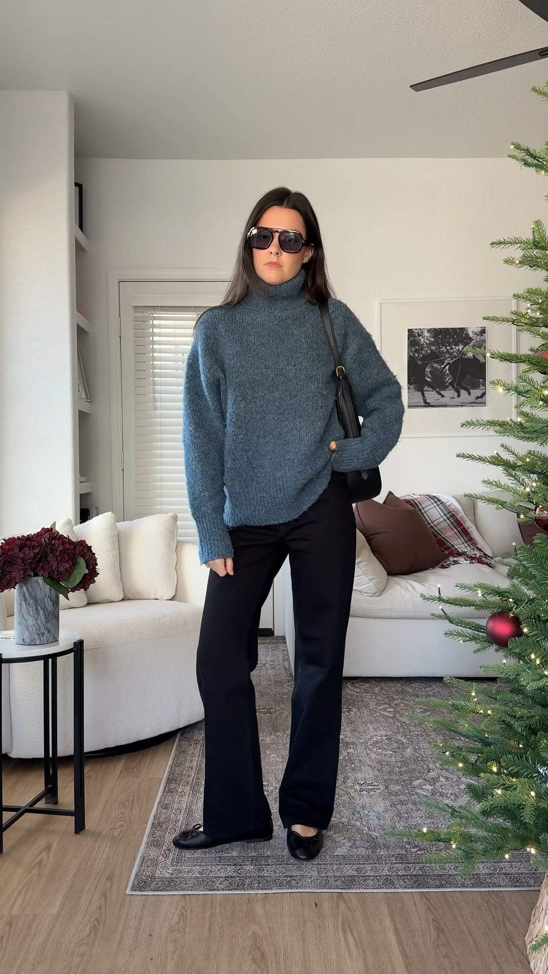 Ootd! I’m 5’7” wearing true size 25 in the jeans. Sweater is old Zara but linking similar 

#LTKHoliday #LTKSeasonal #LTKootd