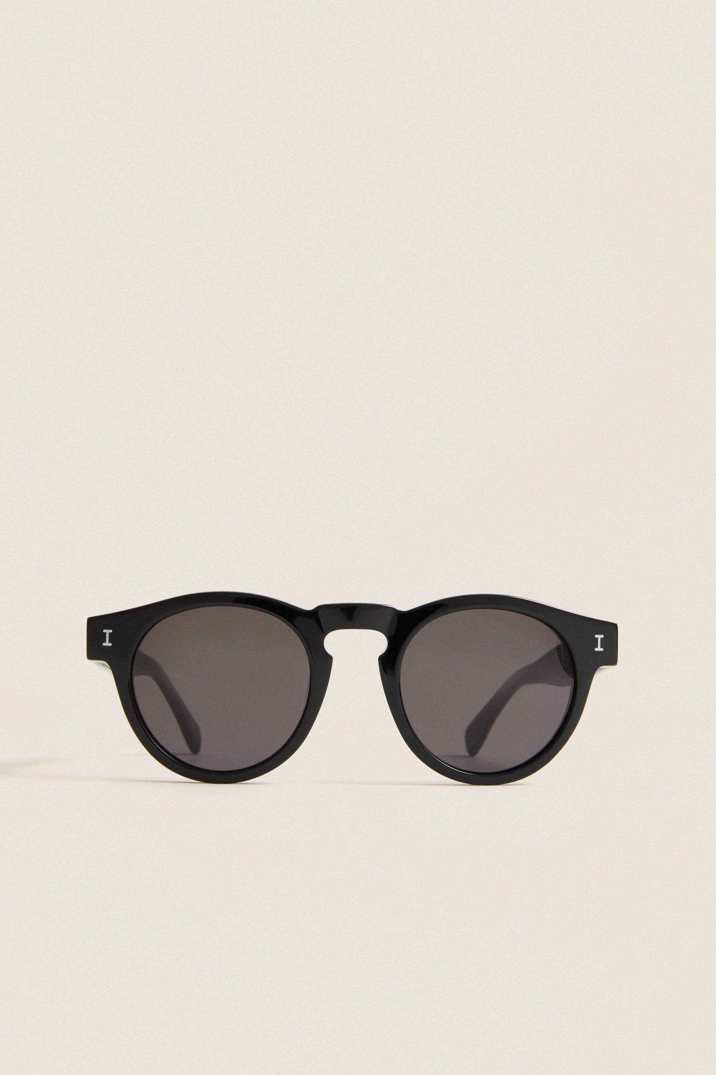 Black Leonard Sunglasses | Tuckernuck (US)