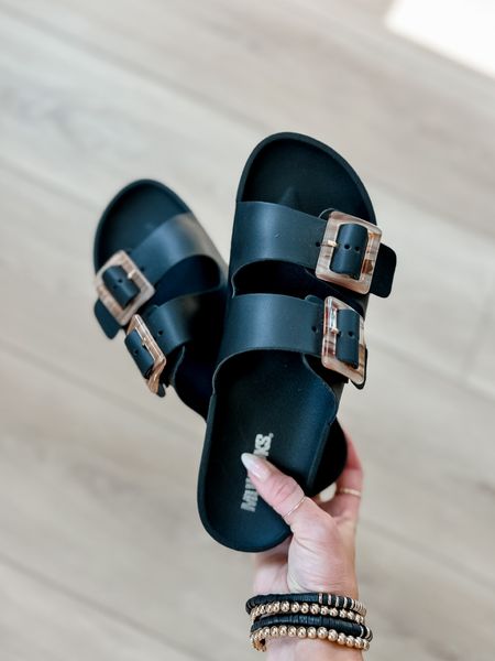 Amazon summer sandals I’m loving! These are so easy to throw on with any outfit // size up half a size! 

#LTKSeasonal #LTKStyleTip