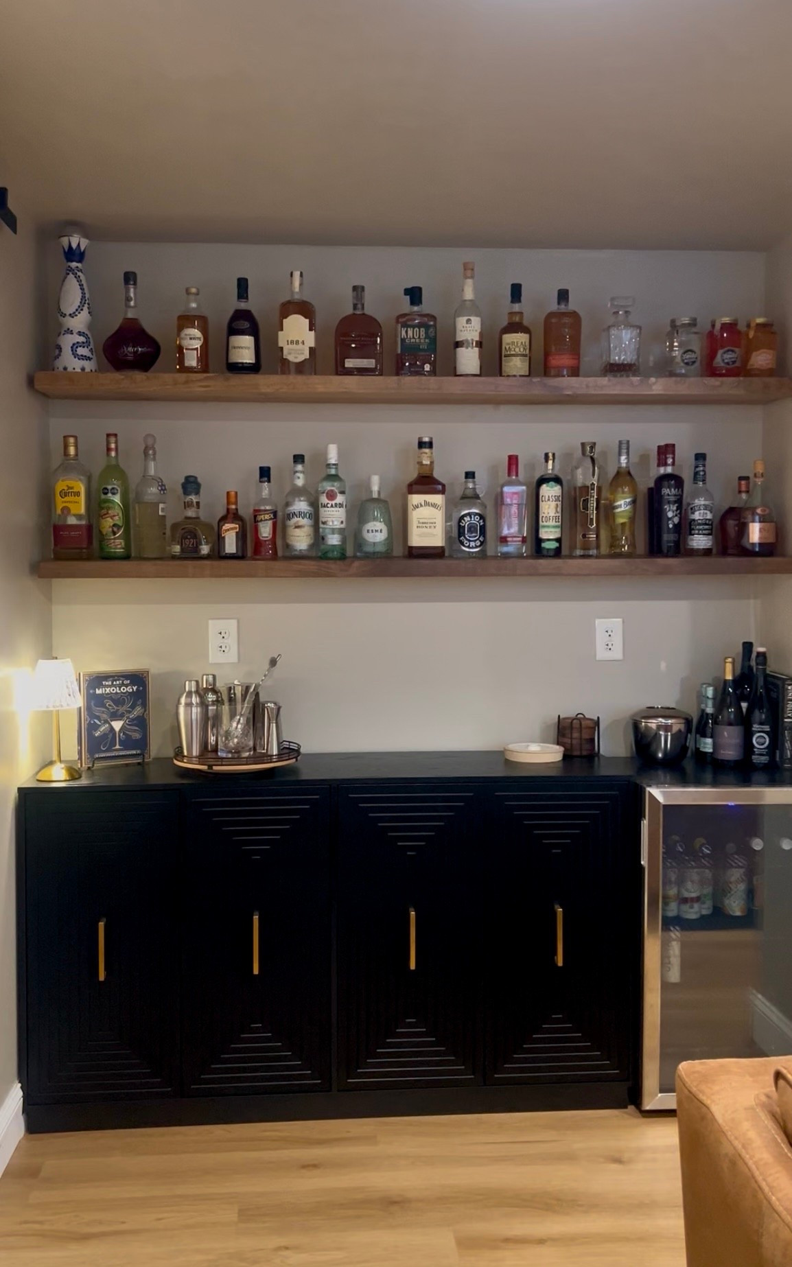 DIY Dry Bar is complete for only a couple hundred dollars 🥂 linked everything we used to create it, including the bar top accessories! #ltkhome #drybar #diyhome 

#LTKHome