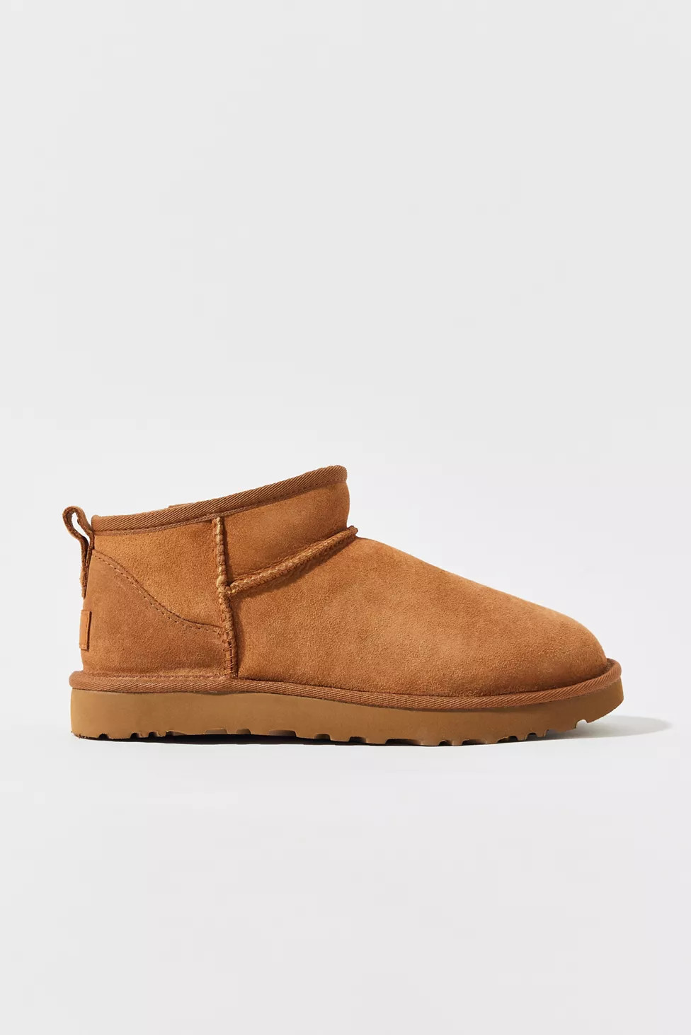UGG Classic Ultra Mini Ankle Boot | Urban Outfitters (US and RoW)