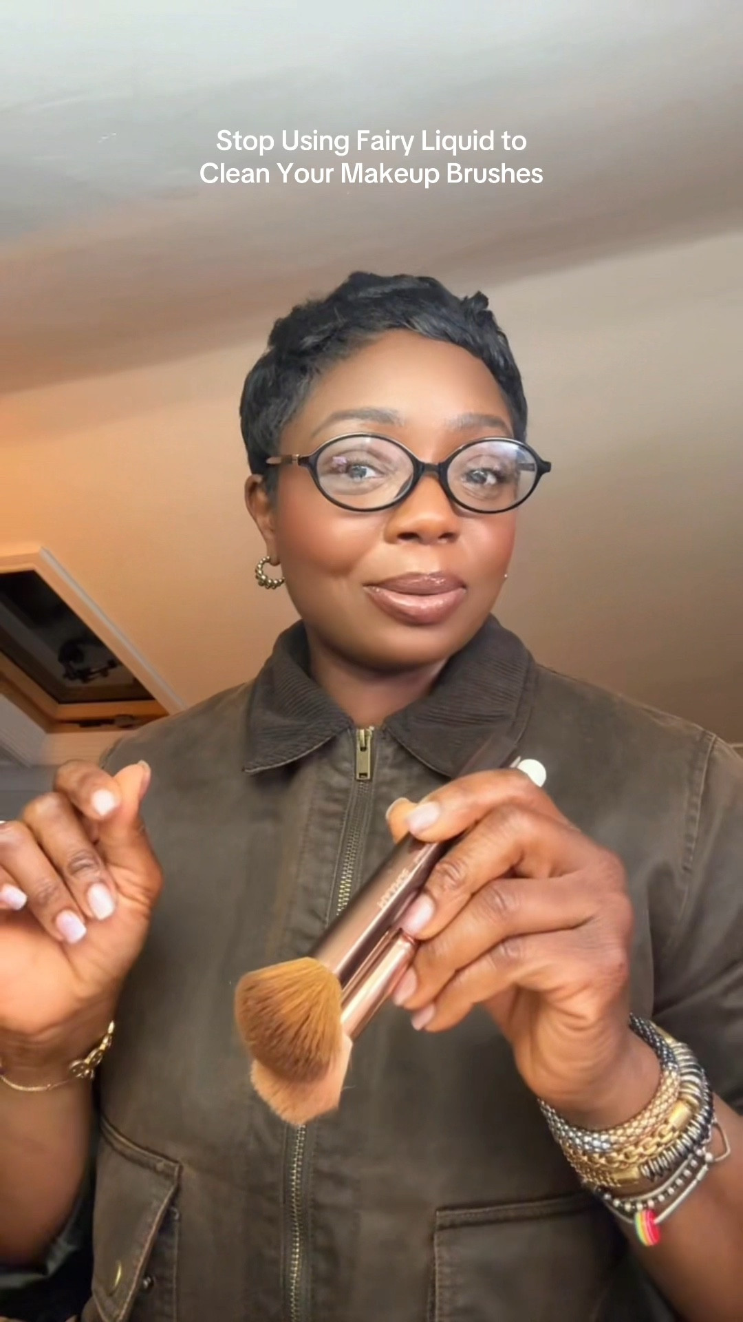 The best makeup brushes cleaner 

#LTKgiftguide #LTKbeauty #LTKuk
