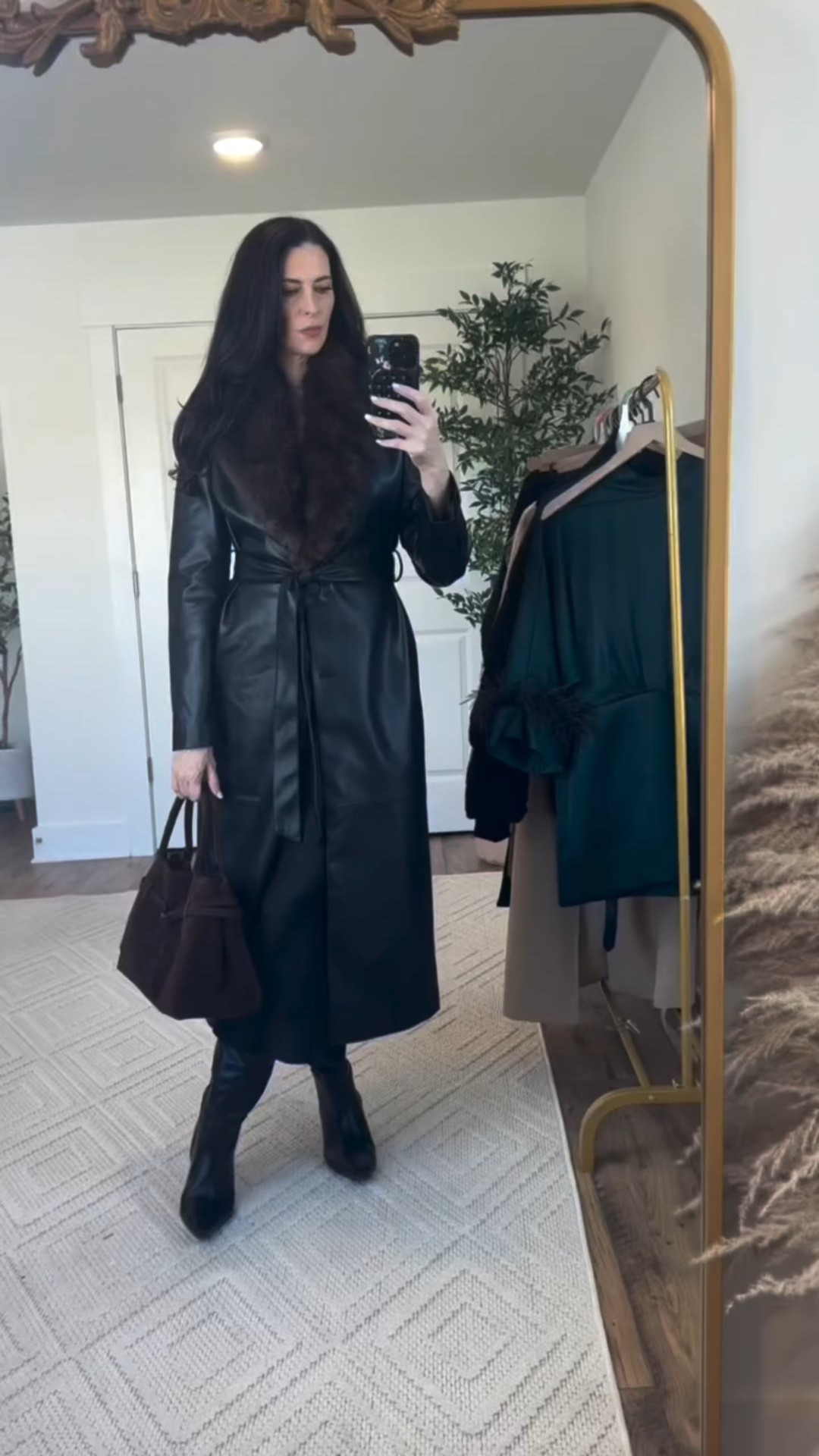 The ZARA coat I just got for 40% OFF 🔥

#sale #zara #zarasale #nashville #affordable

#LTKFindsUnder100 #LTKOver40 #LTKSaleAlert