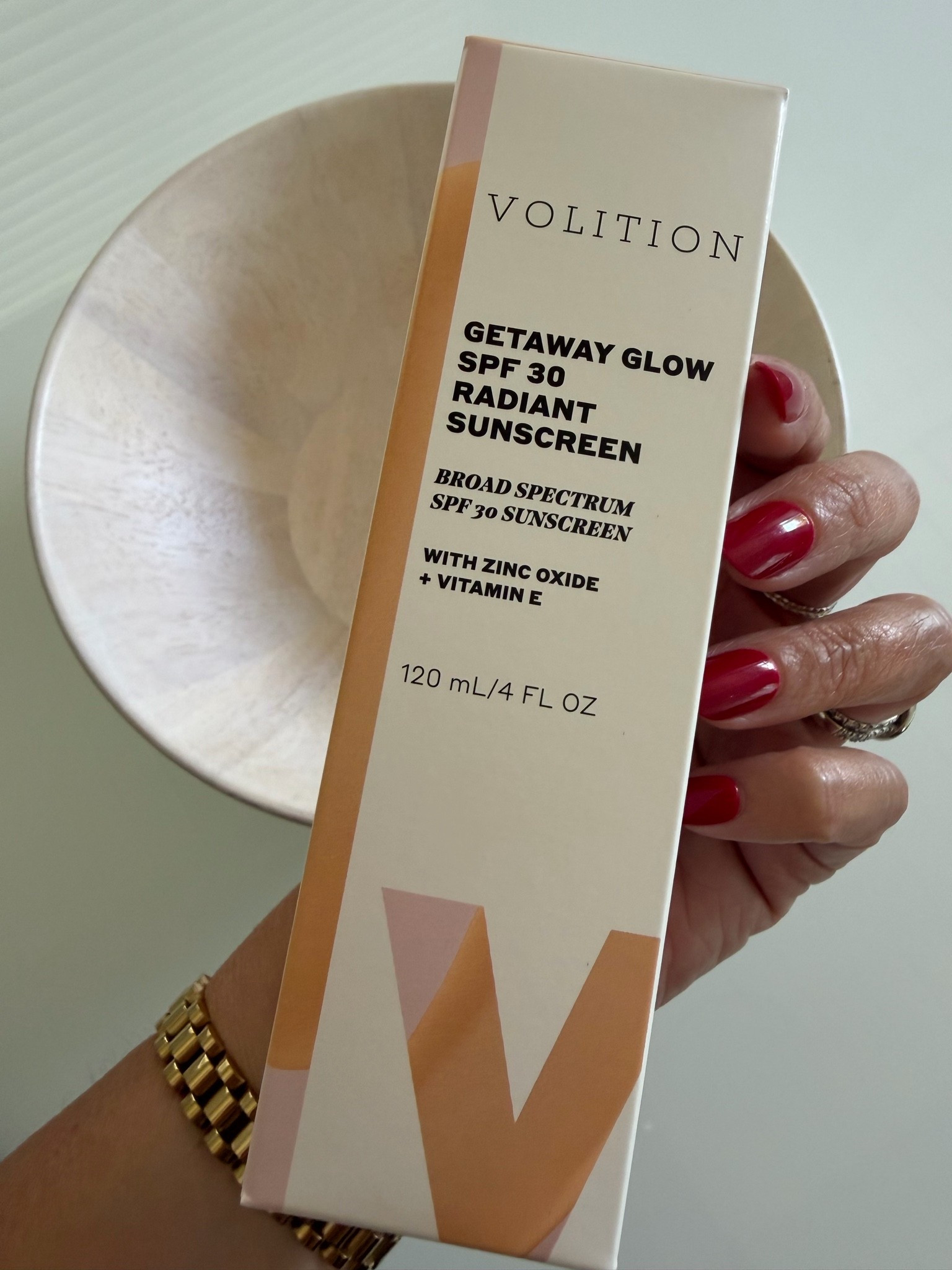 Getaway glow 💫 #volition

#LTKgrwm #LTKootd #LTKdayinmylife