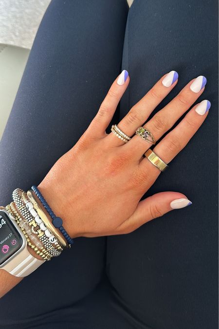 #pressons #pressonnails #nails #nailsinspo #nailart #nailvlog #manicureideas #newnails #nailsonabudget #pressonnailreview #oliveandjunepressonnails target haul, target beauty, nails, nail inspo, press on nails, nail art, nail color, manicure, beauty, nails at home, rings, olive and june press on nails, fake nails, target find, nails at home

#LTKbeauty #LTKfindsunder50 #LTKstyletip