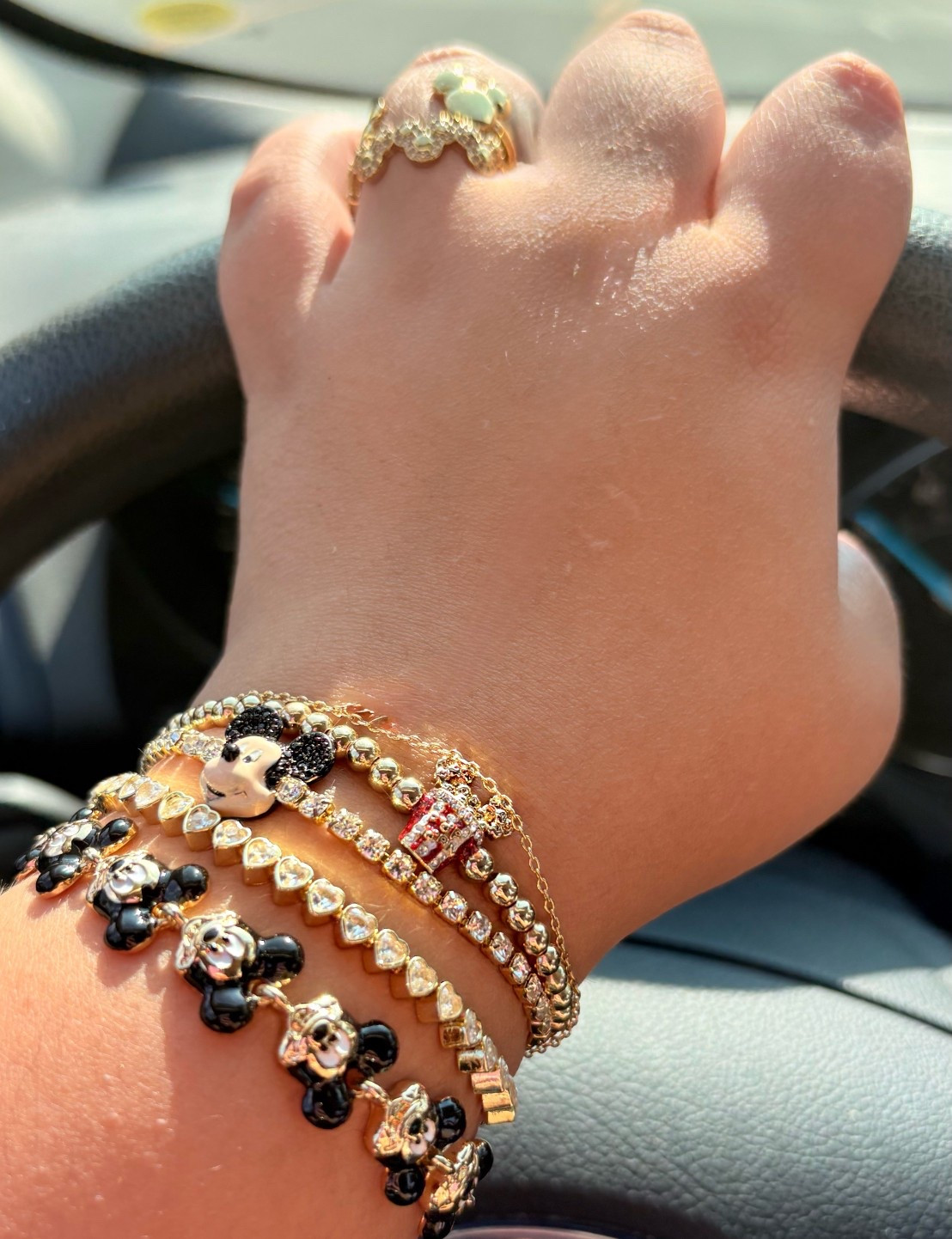 #baublebar #blackfriday $10 bracelets ❤️❤️

#LTKCyberWeek #LTKGiftGuide #LTKHoliday