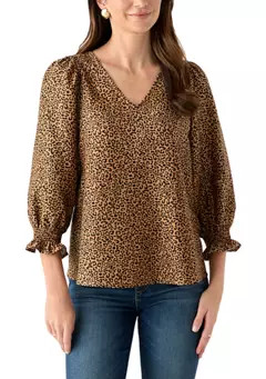 Crown & Ivy™ Women's 3/4 Sleeve Woven Print Blouse | Belk