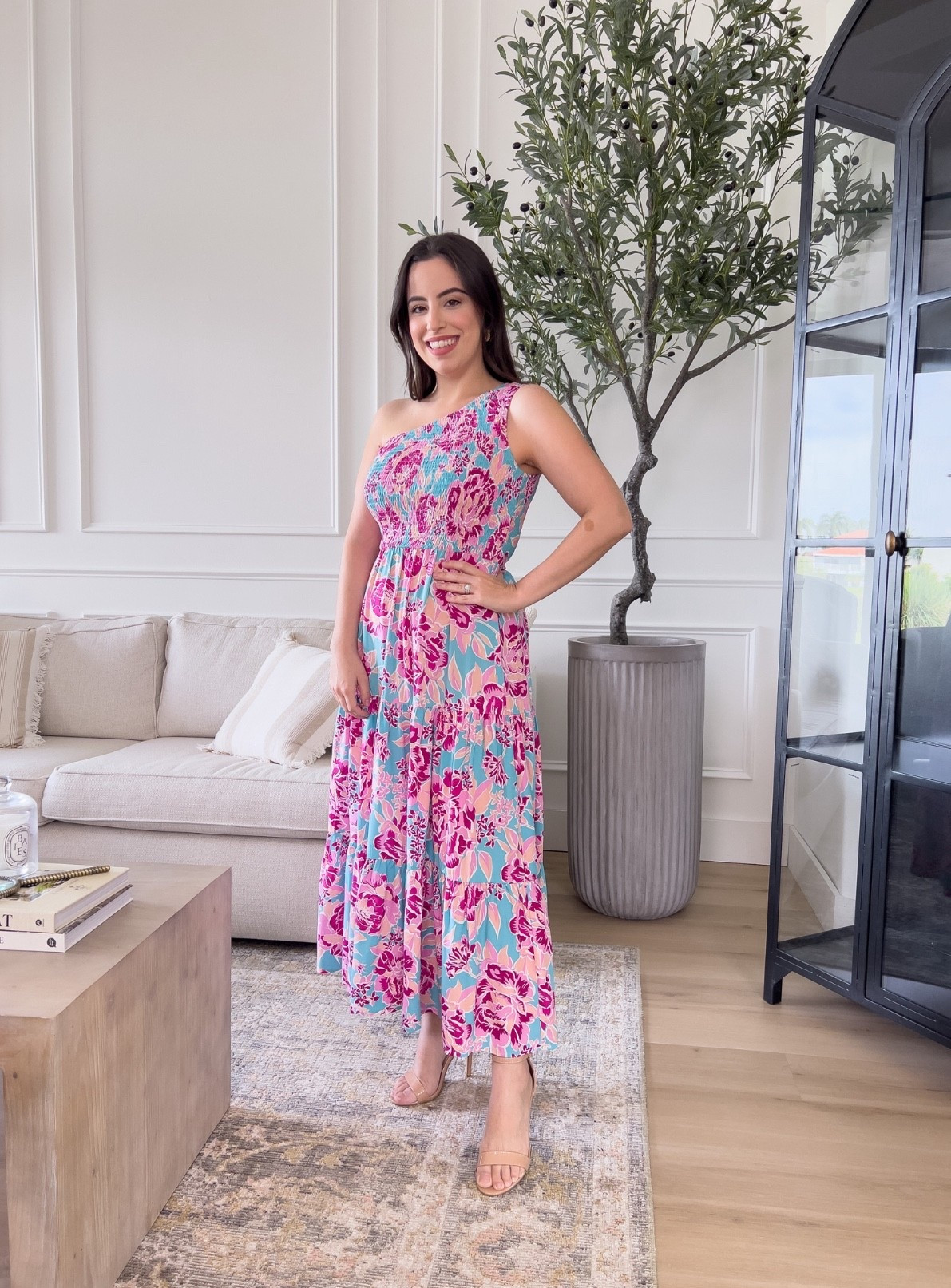 Adding this beautiful floral dress to my Amazon favorites. It has the prettiest print and a silhouette that’s perfect for all your upcoming spring events!

resort wear, party dress, floral dress, elegant style, fashion inspo, garden party, timeless fashion, spring style

#LTKootd #LTKSeasonal #LTKU