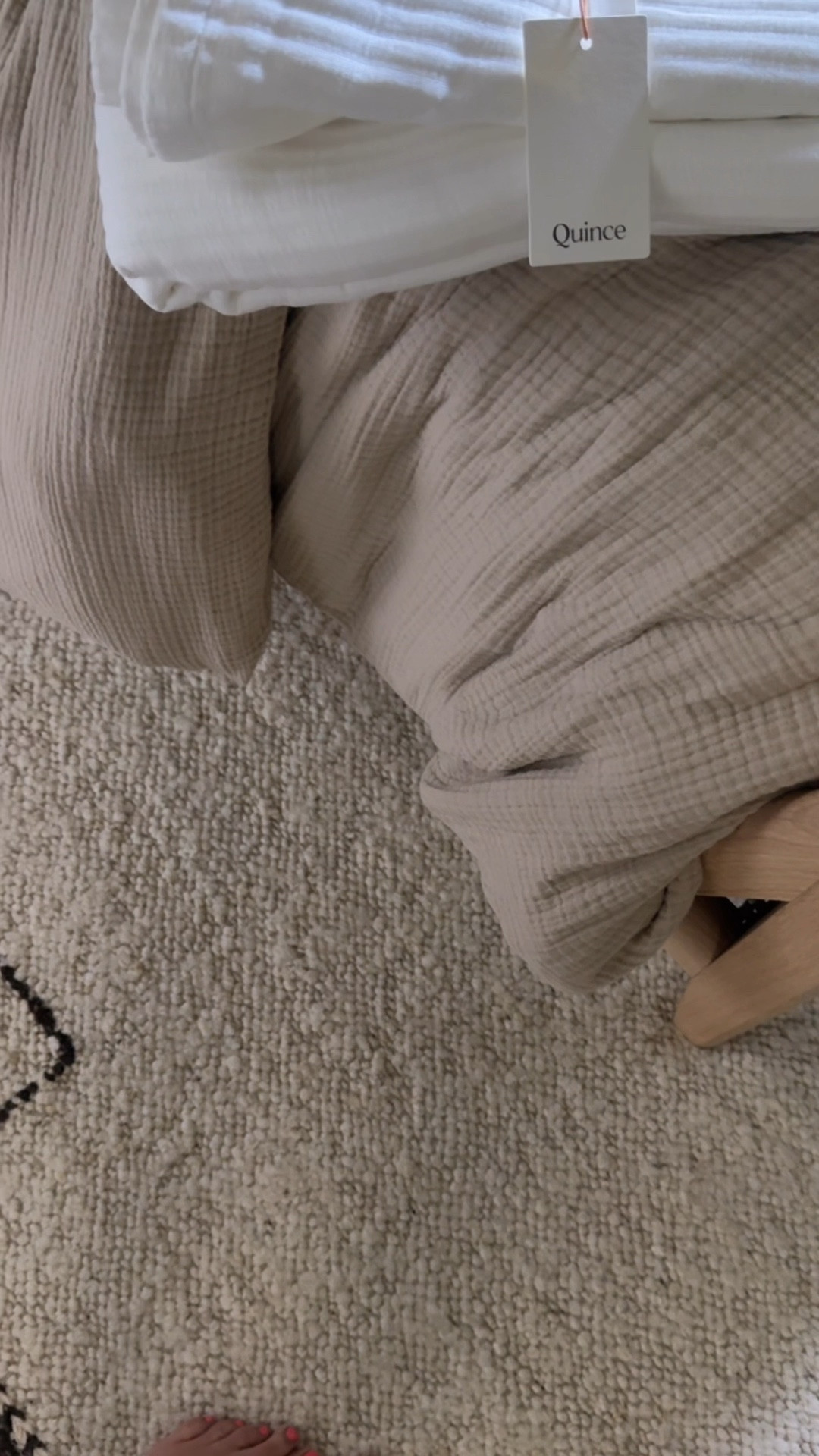 I love @onequince bedding so much, I’m slowly adding to the guest bedrooms! The organic cotton matelasse coverlet is new! 

#LTKStyleTip #LTKHome