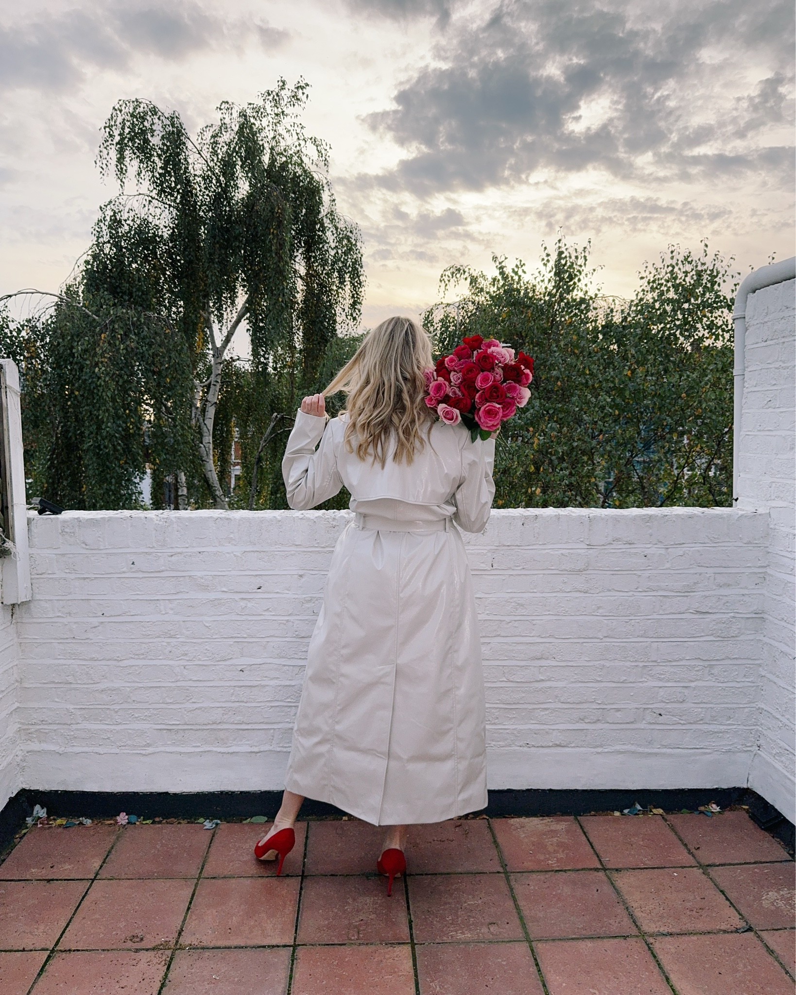 High shine trench coat! I’m in love! 

#LTKautumn #LTKluxury #LTKuk