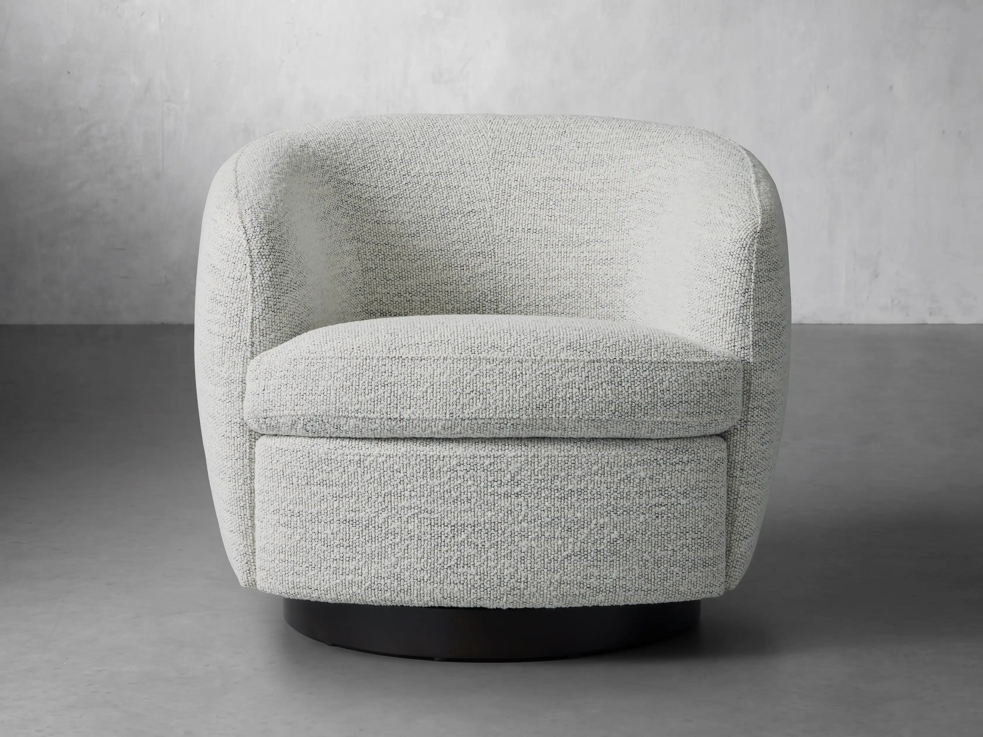 Cerrito Swivel Chair | Arhaus