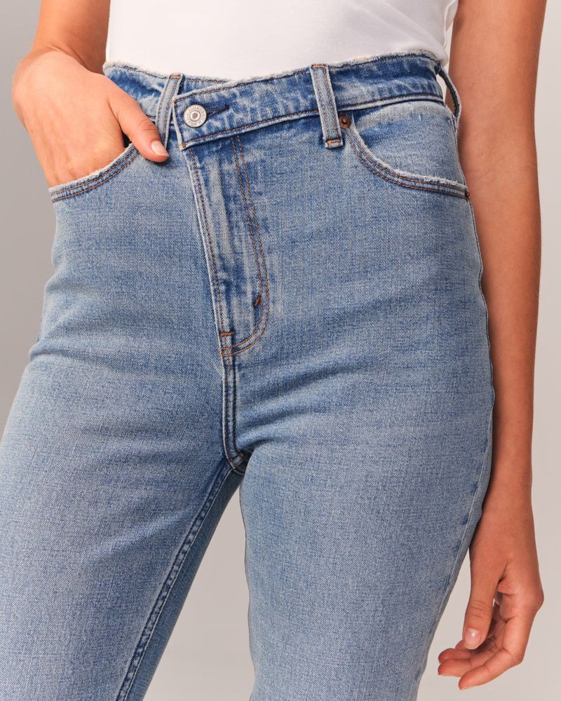 Ultra High Rise 90s Slim Straight Jean | Abercrombie & Fitch (US)