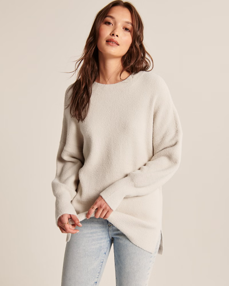 Women's DreamLush Oversized Legging-Friendly Crew Sweater | Women's Tops | Abercrombie.com | Abercrombie & Fitch (US)