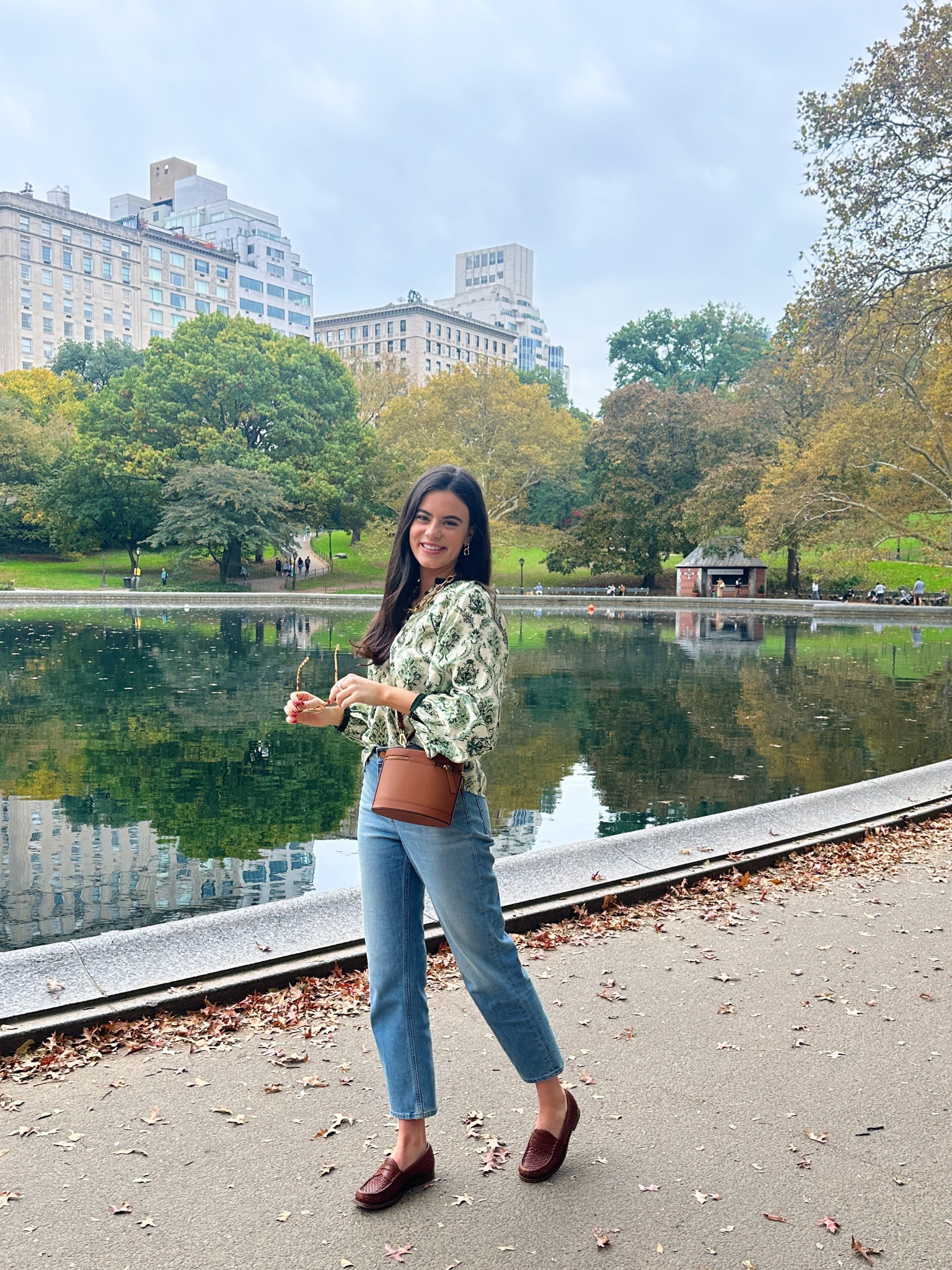 Strolling in Central Park ootd!🍂🚕🍁

Blouse is from the brand ShoptheAvenue 

#LTKHalloween #LTKHolidaySale #LTKSeasonal