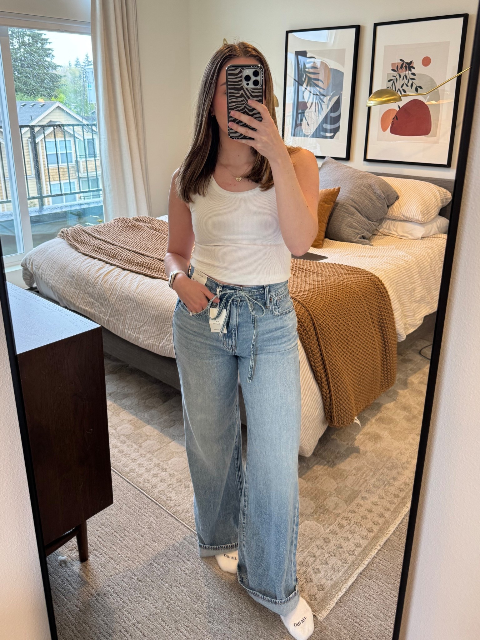 New fav jeans for spring and summer! Madewell never misses, run tts wearing size 26 💙👖
madewell denim, madewell jeans, new jeans, casual outfits, outfit ideas, spring outfits, ootd, shopping haul

#LTKootd #LTKSeasonal #LTKPetite