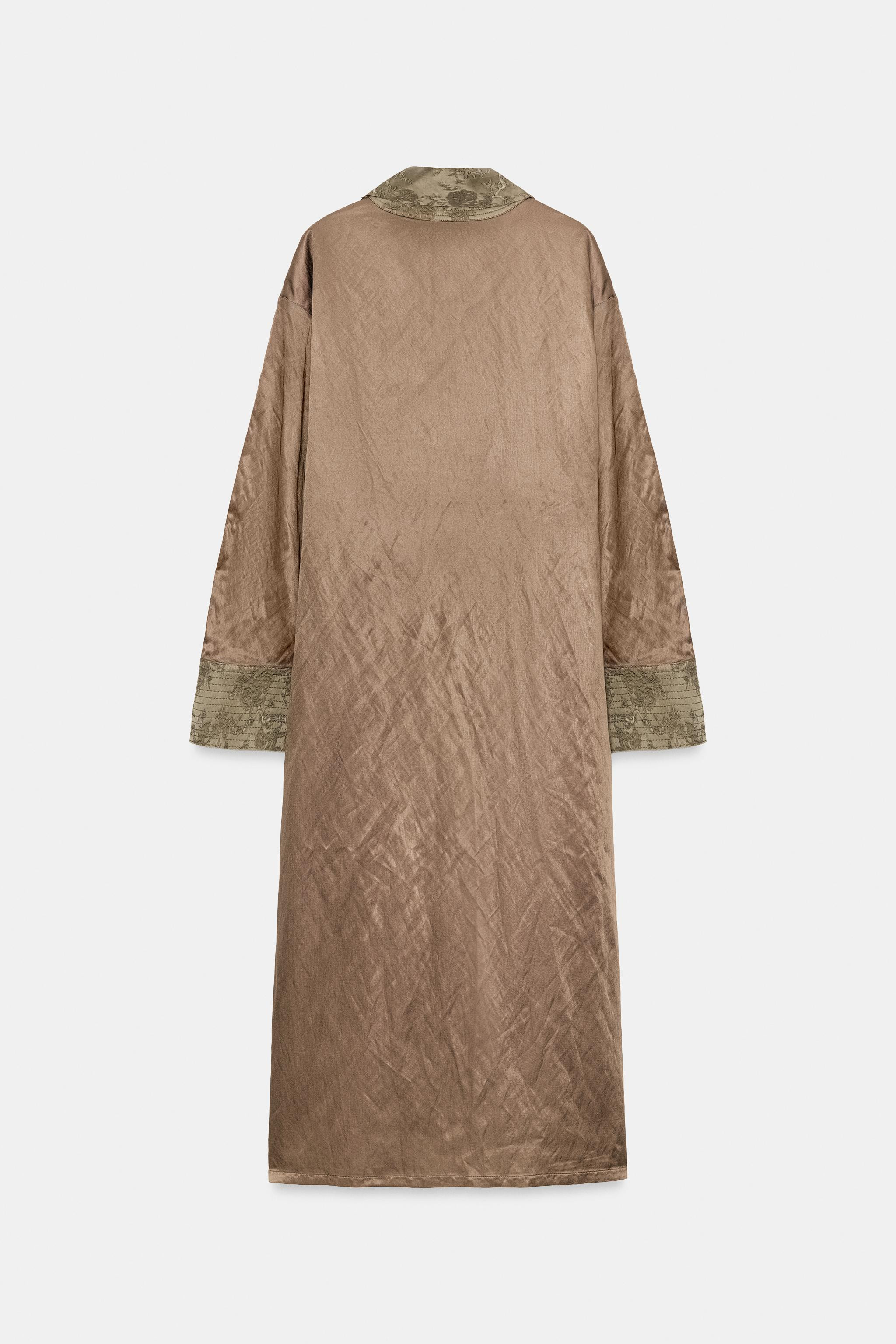 EMBROIDERED EYELET TOP | Zara US