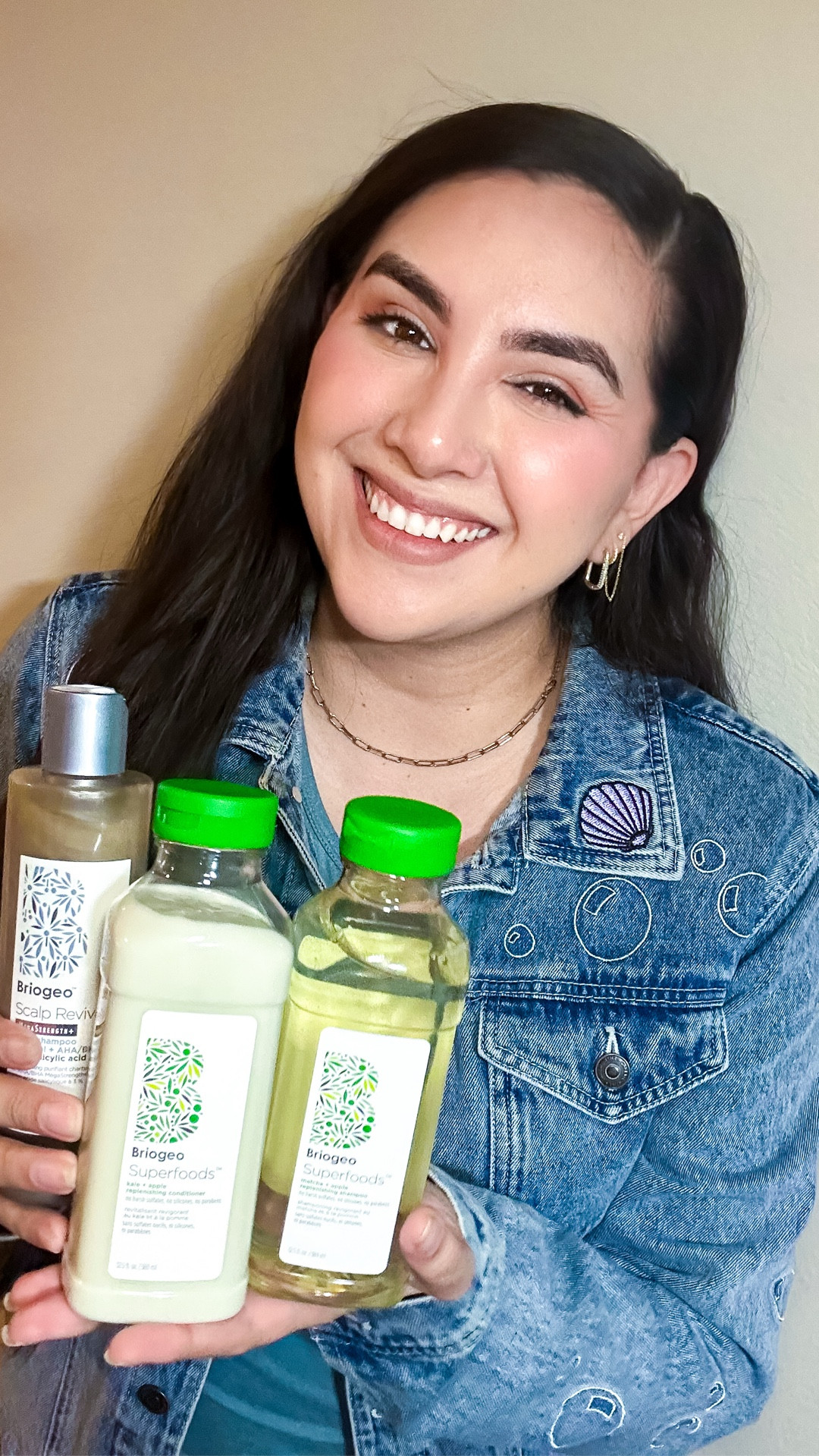💁🏻‍♀️Healthy hair really does start with the right routine ✨ This combo is designed to care for both your scalp and your hair — one shampoo helps address dandruff, another gently cleanses for daily use, and the conditioner keeps everything hydrated and balanced. 

🌱I appreciate that all of these formulas are vegan, clean, and planet-aware. I’ve used this brand before (the mango and cherry pair was a favorite), so this set feels like a great option to gift or keep on hand this season.

Would you rather receive hair care or skincare as a gift?


#LTKselfcare #LTKGiftGuide #LTKBeauty